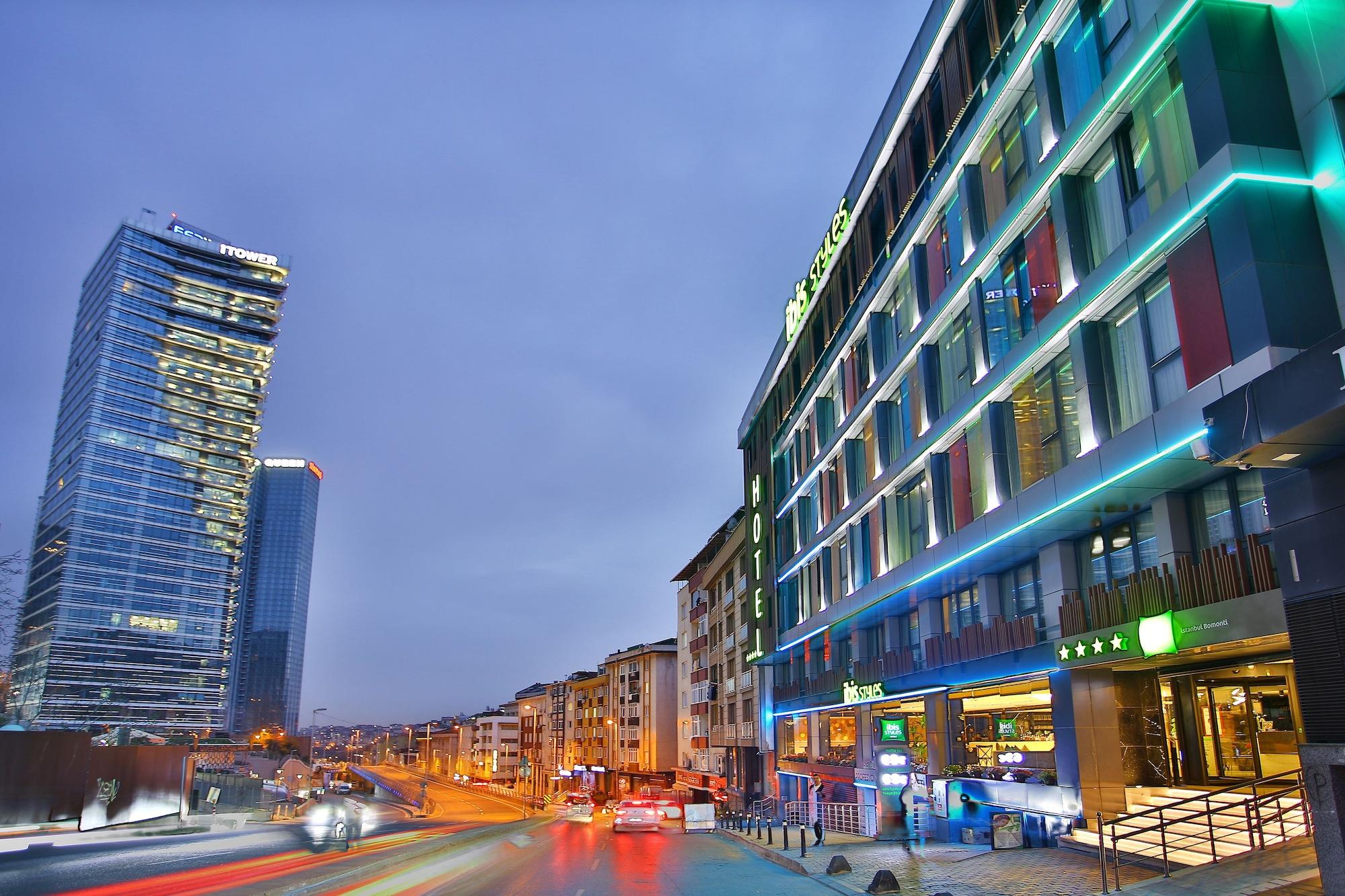 Vista Exterior ibis Styles Istanbul Bomonti