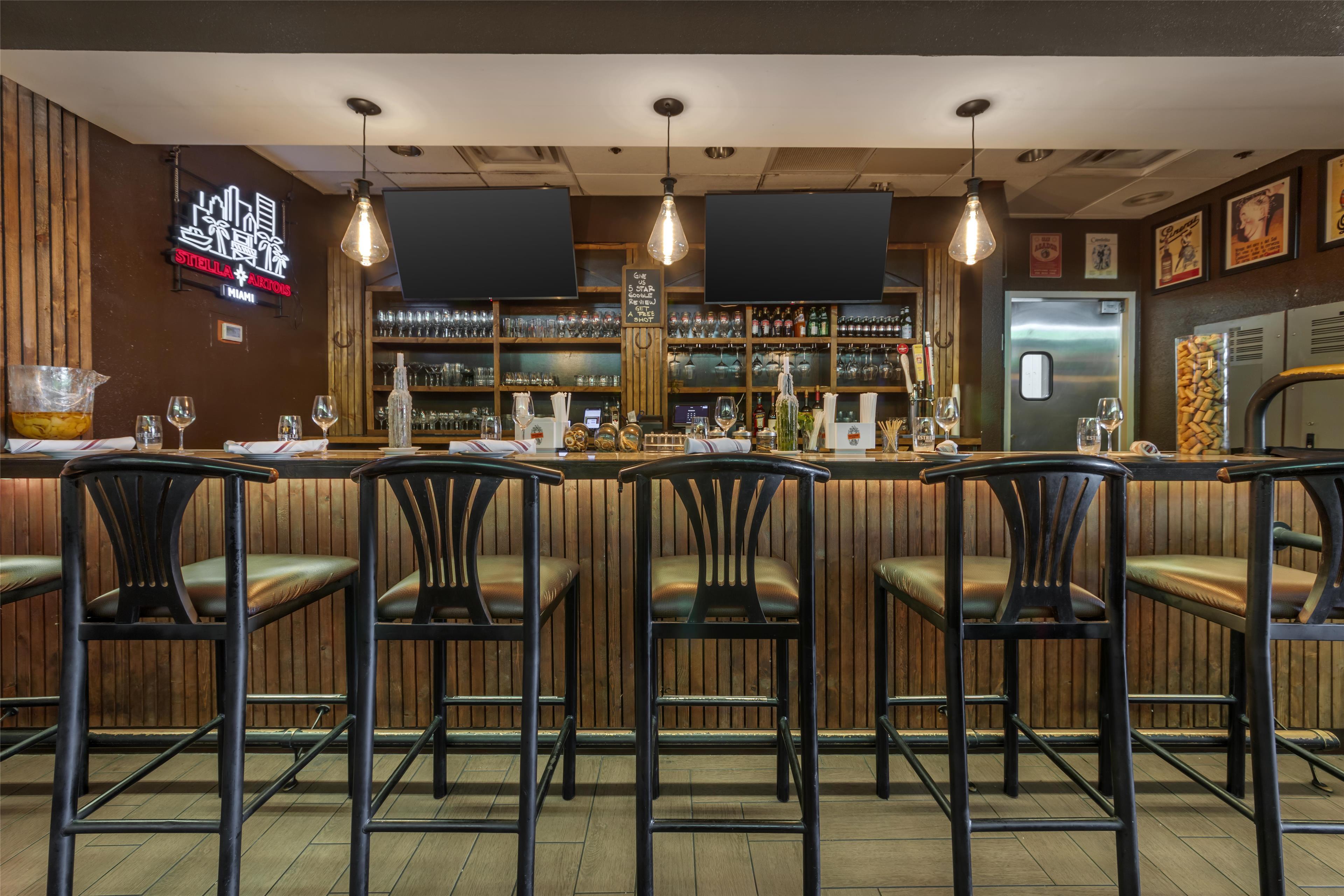 Bar/Salón Best Western Plus North Miami/Bal Harbour