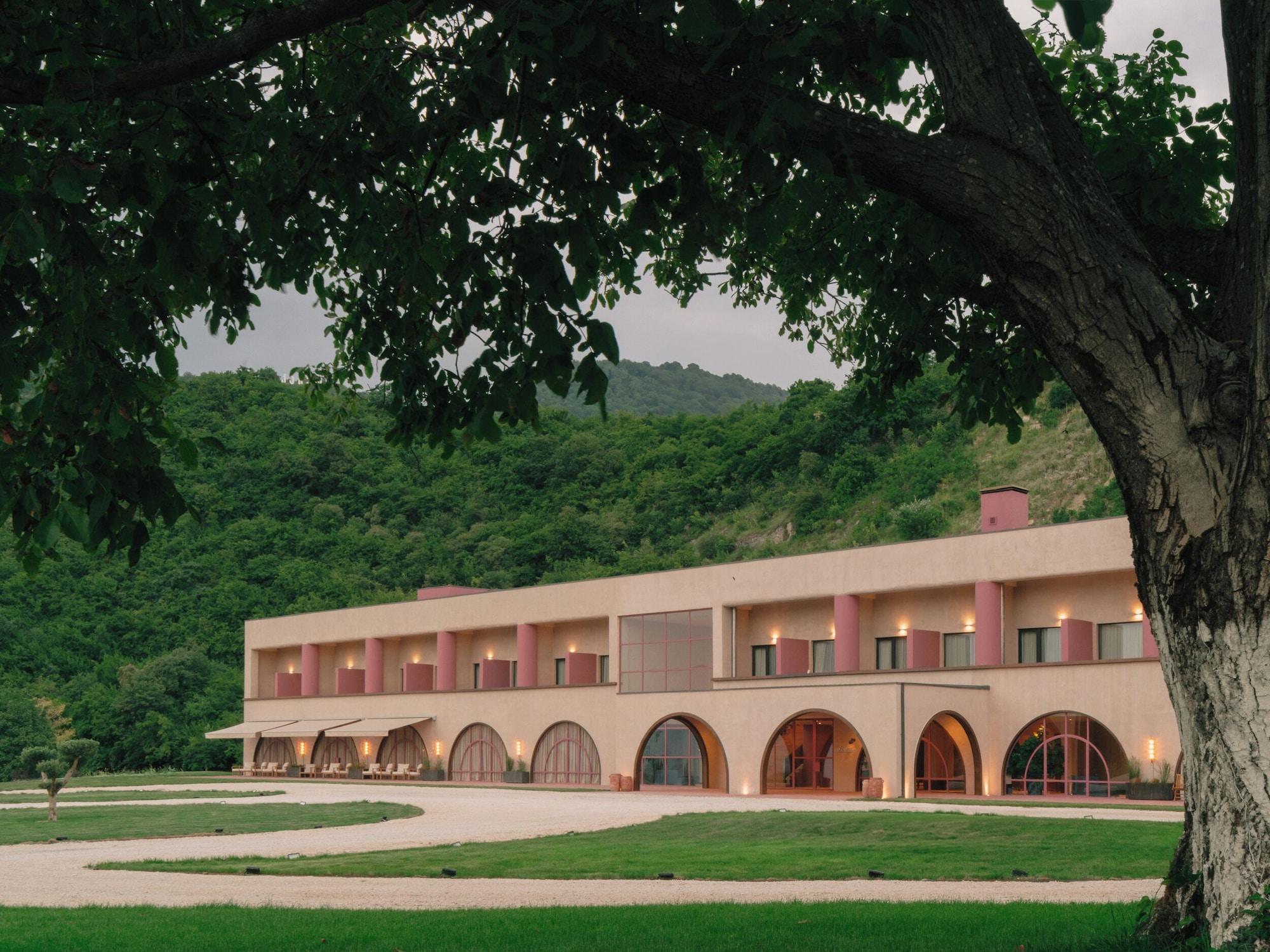 Vista Exterior Pabellón Hotel