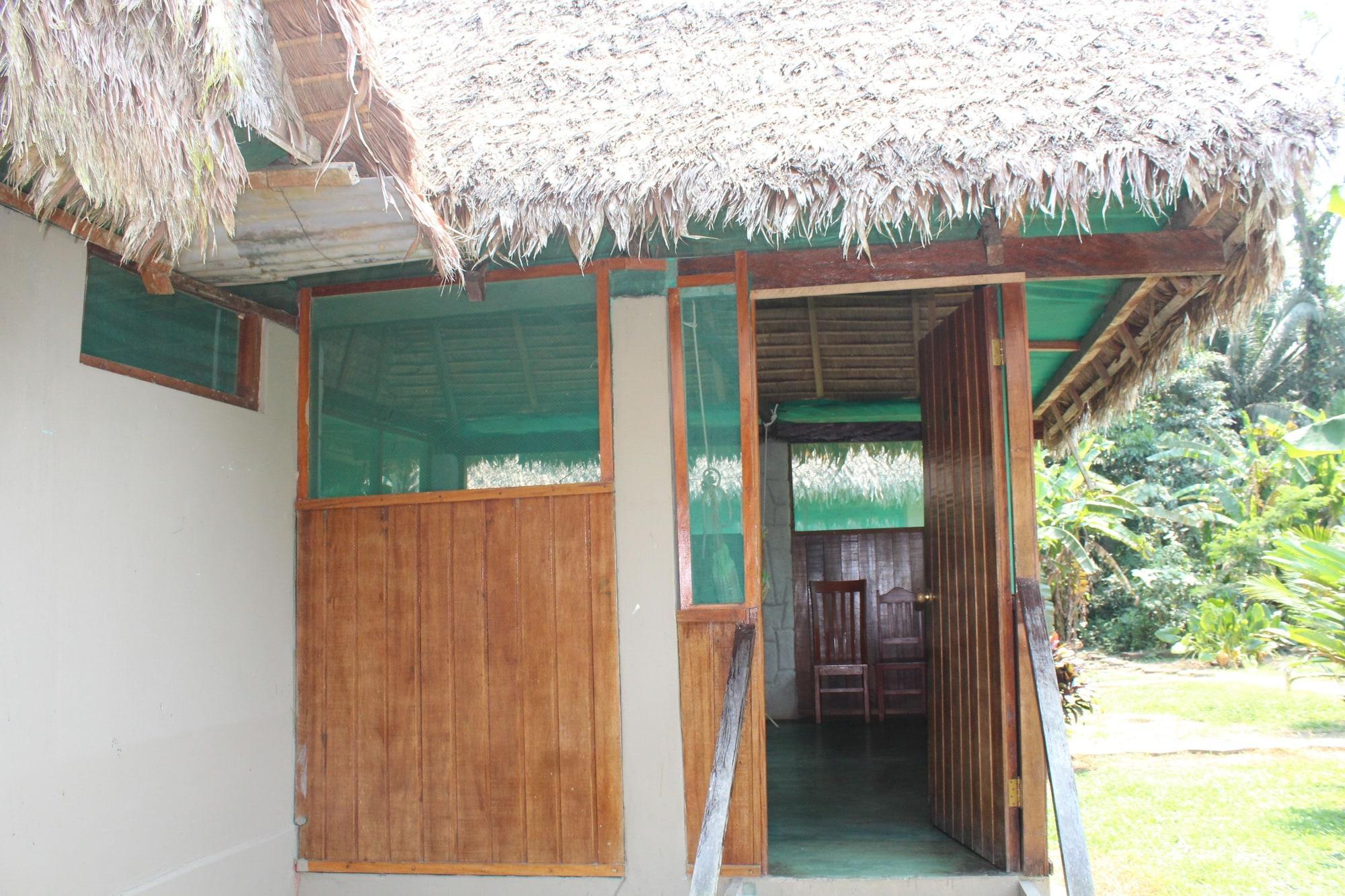 Vista Lobby Paradise Amazon Lodge & Adventure