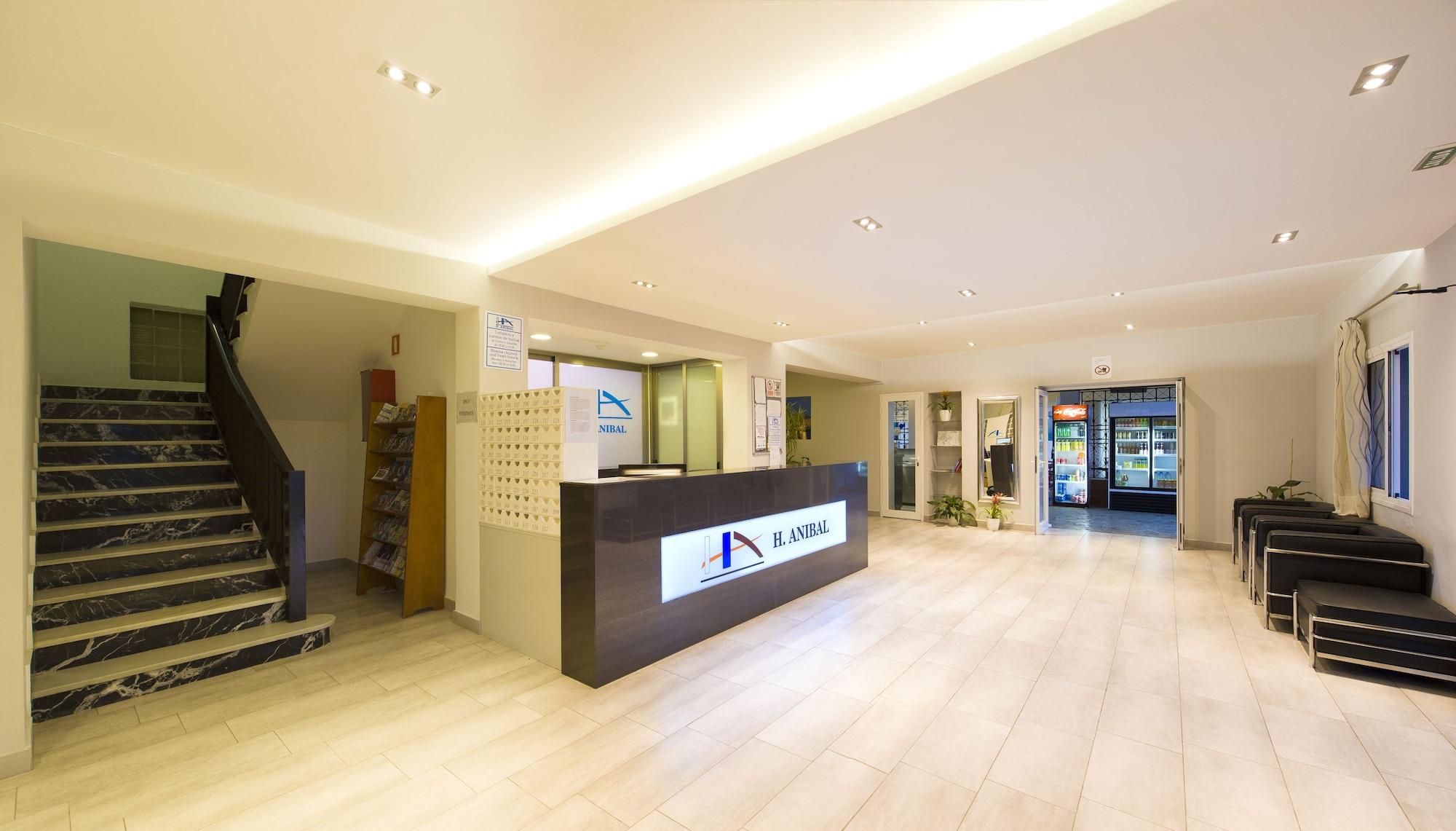 Vista Lobby Hostal Anibal Ibiza