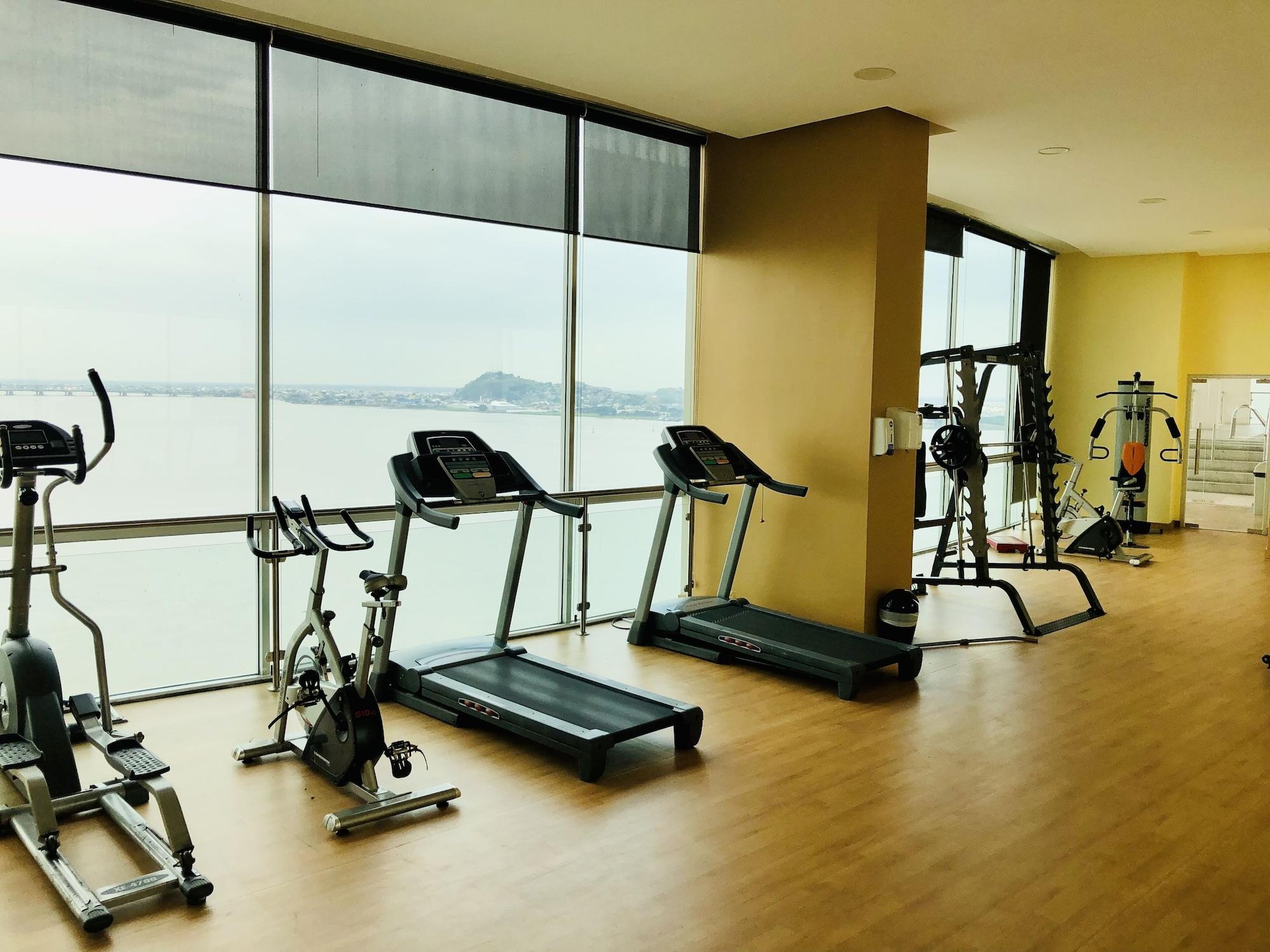 Gimnasio Luxury Suites Riverfront GYE