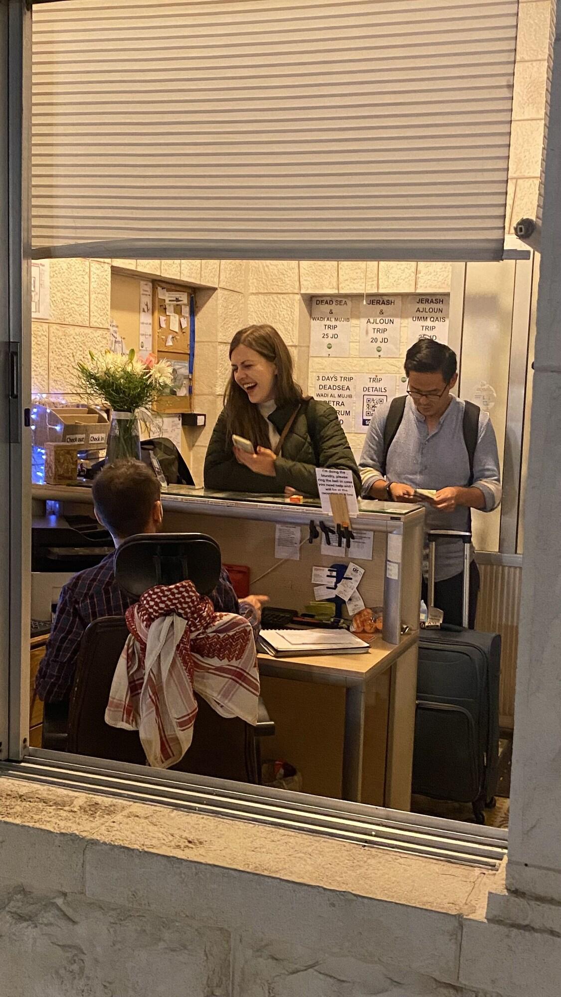 Vista Lobby Carob Hostel