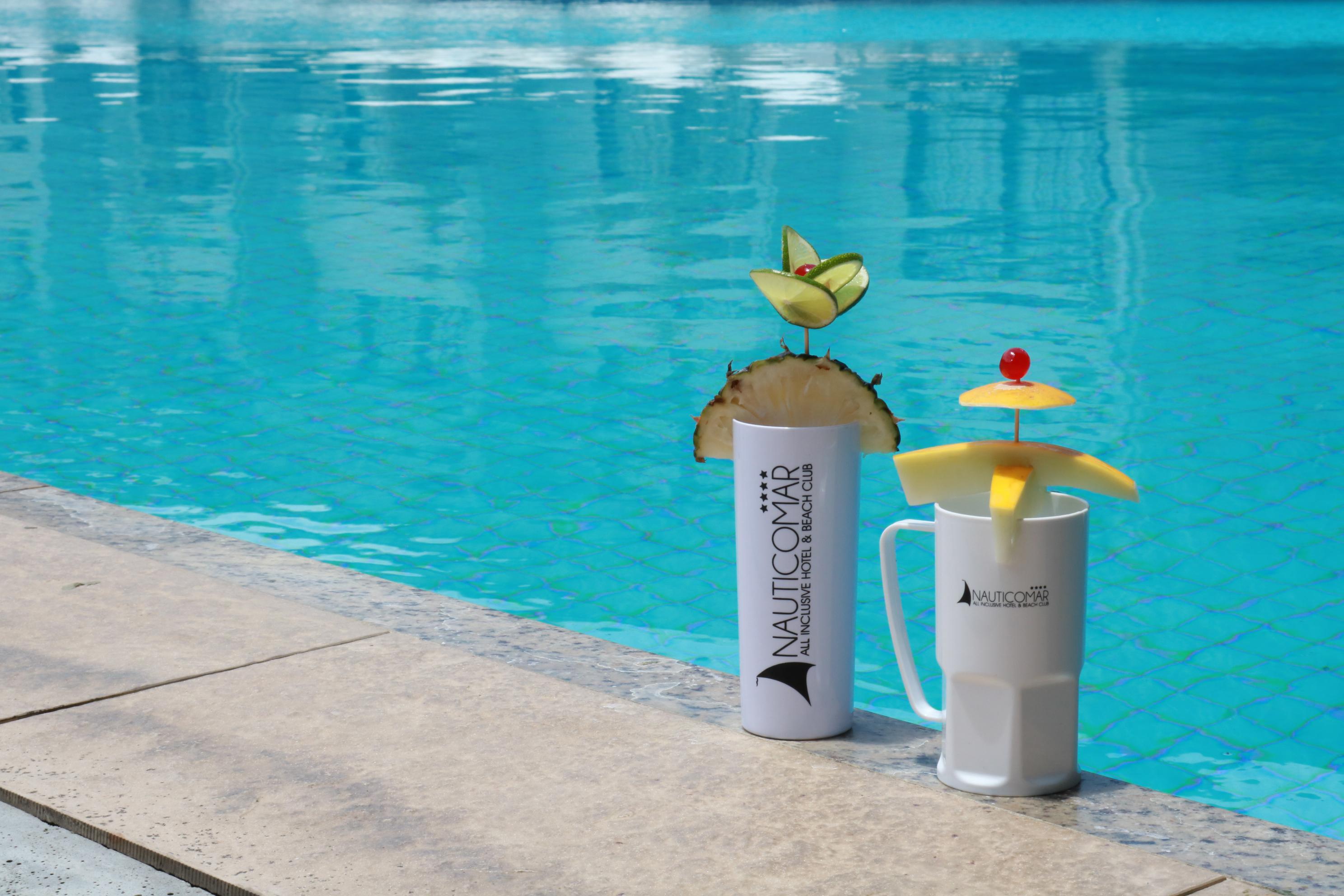 Vista Piscina Nauticomar Resort All Inclusive & Beach Club