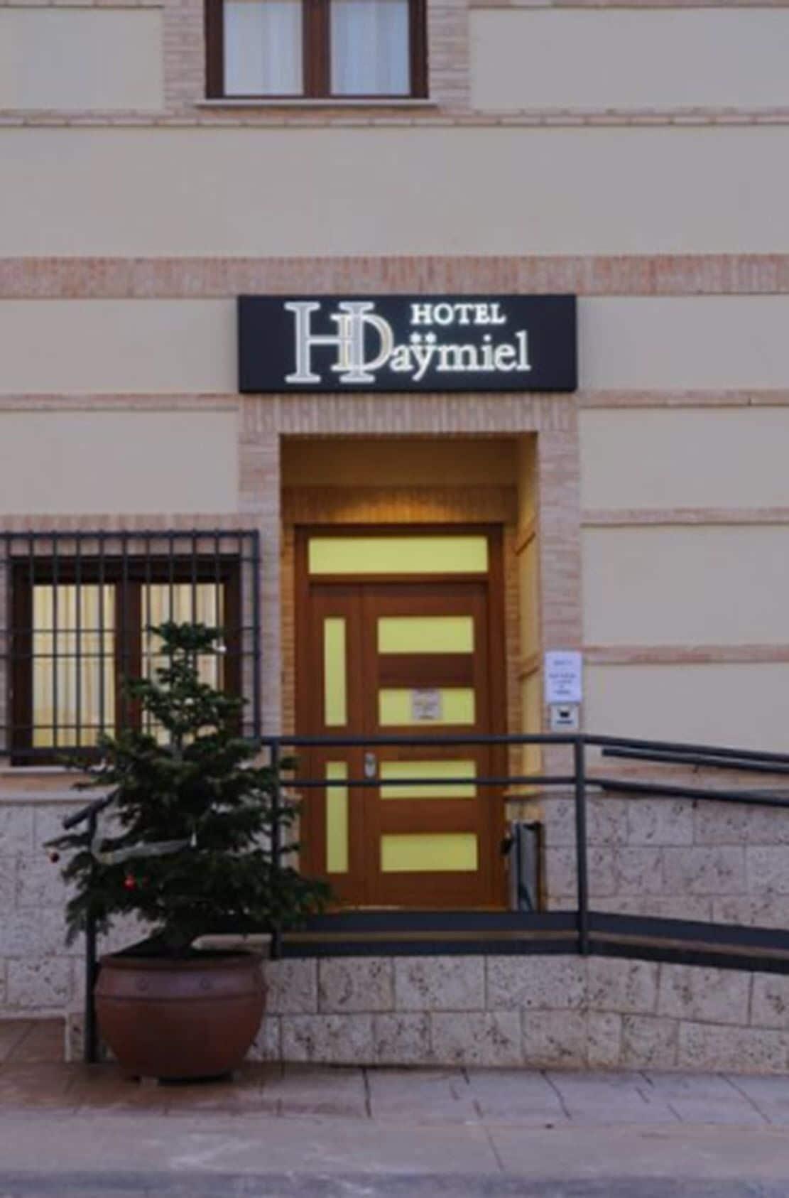 Varios Hotel Daymiel