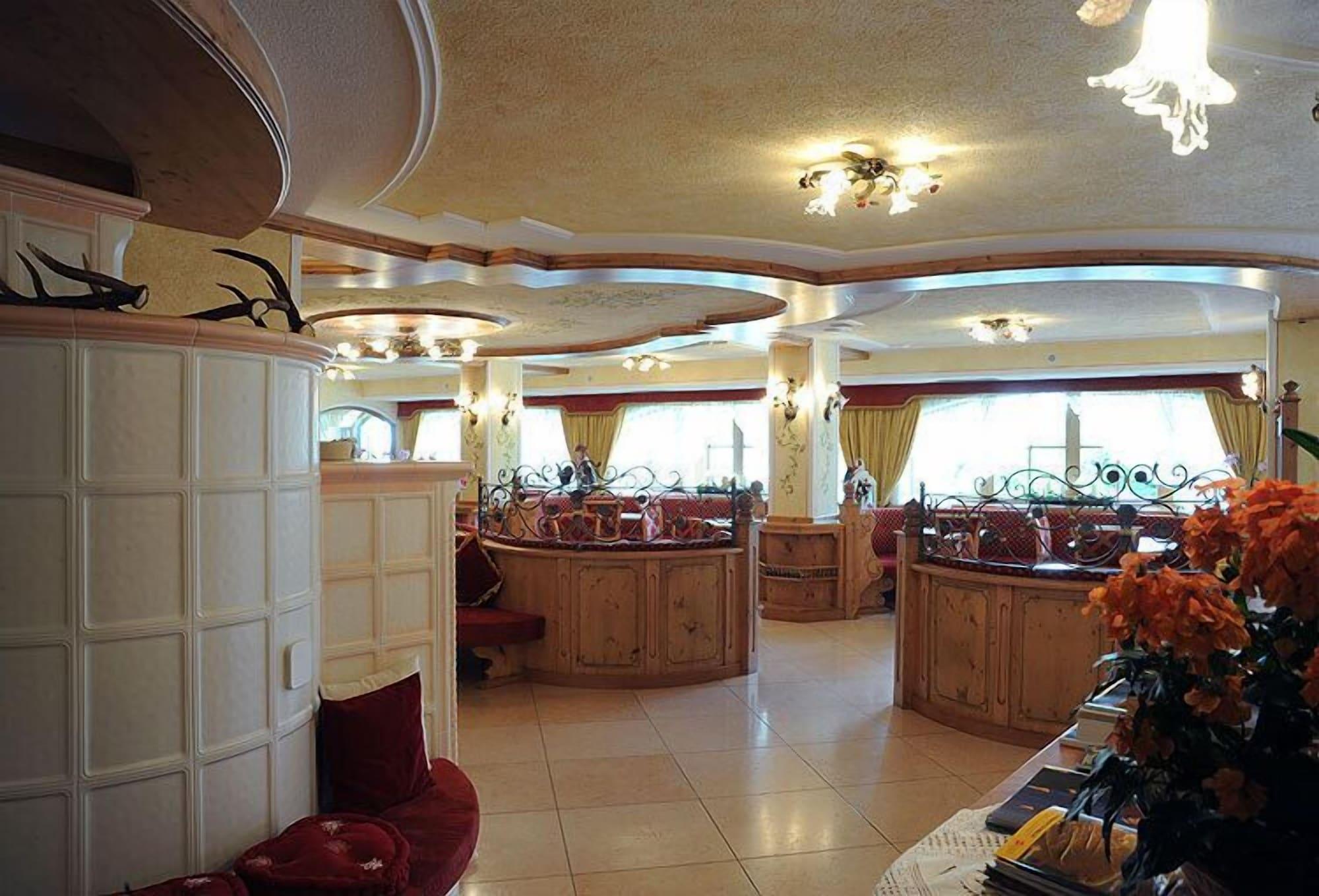 Vista Lobby Hotel Stalon