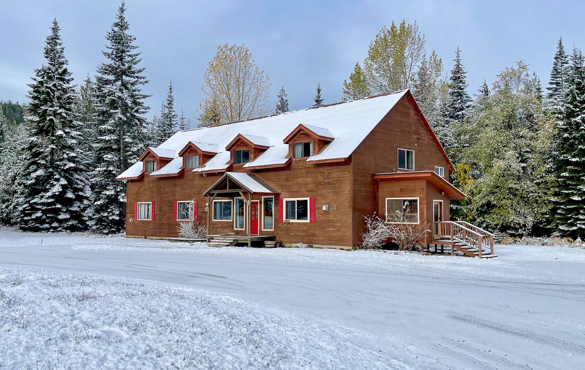 Varios Hidden Bear Retreat Center