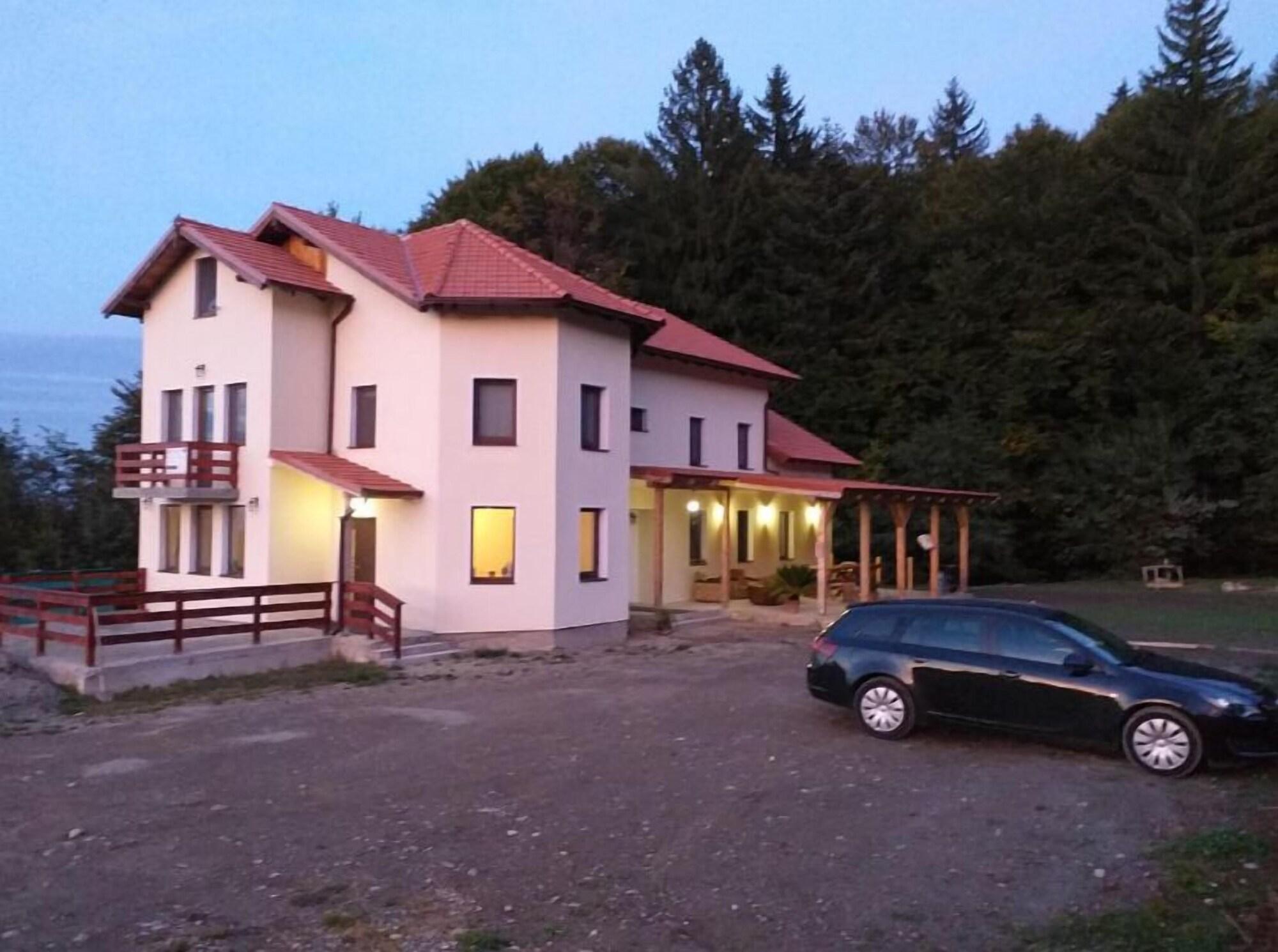Vista Exterior Pensiunea Rozelor