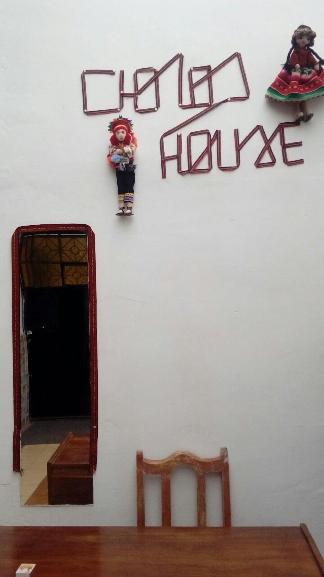 Vista Lobby Cholo's House - Hostel