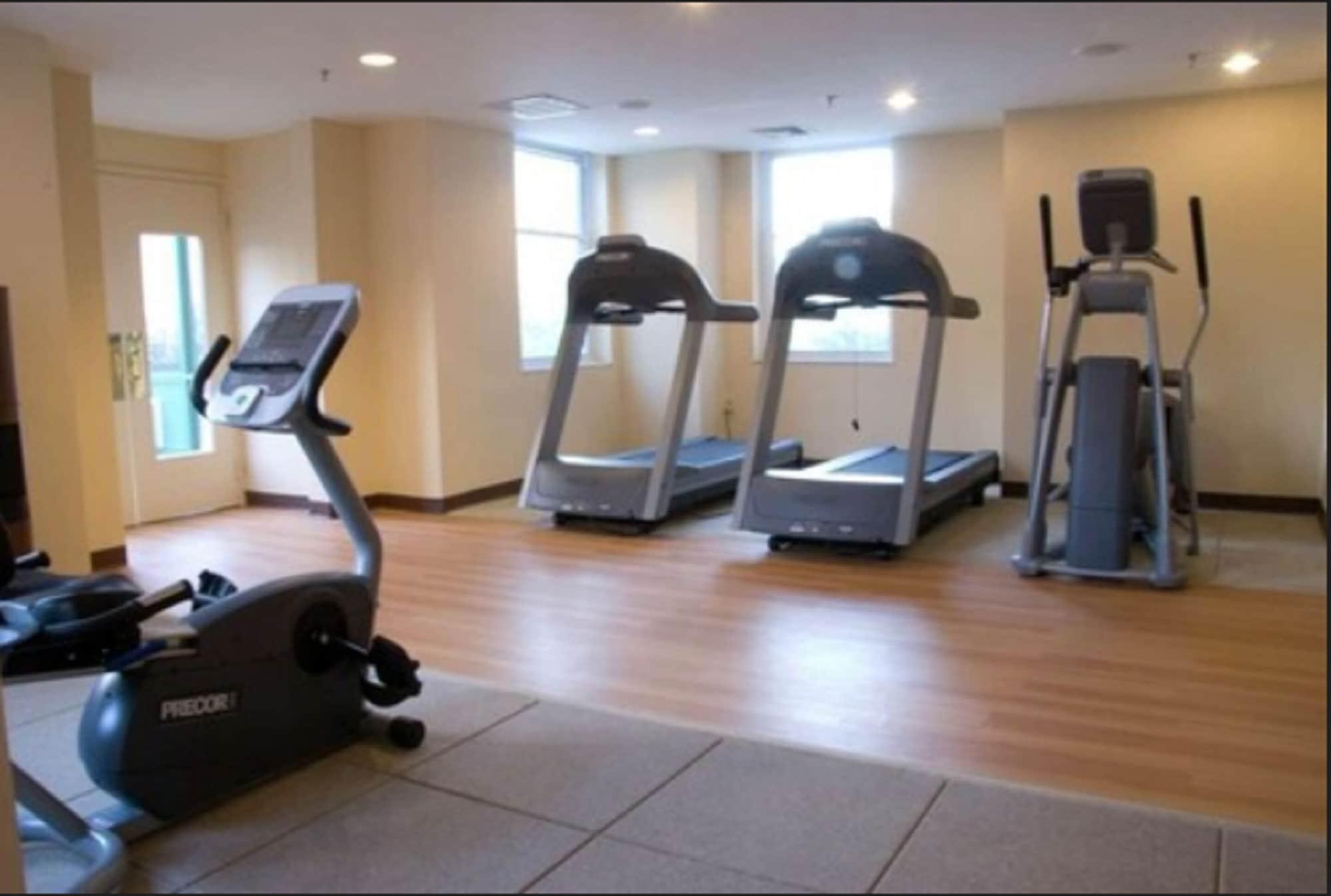Gimnasio Inn at the Colonnade Baltimore - a DoubleTree by Hilton