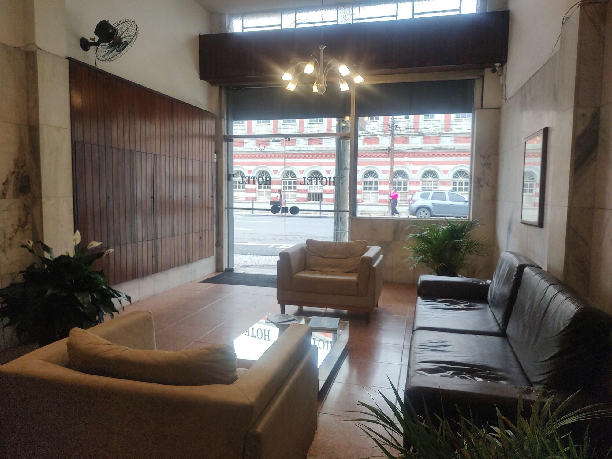 Vista Lobby Mônaco Hotel