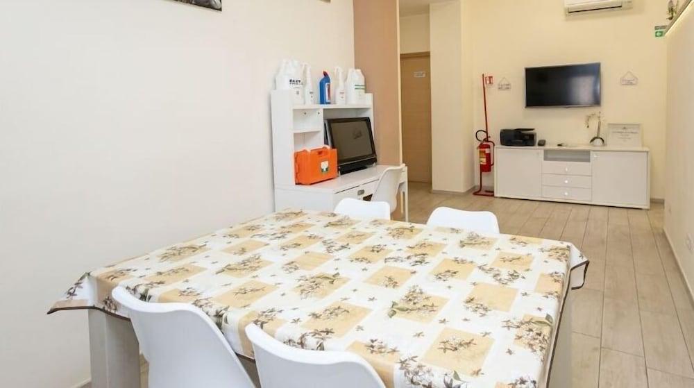 Vista Lobby Le Ghiande Guest House