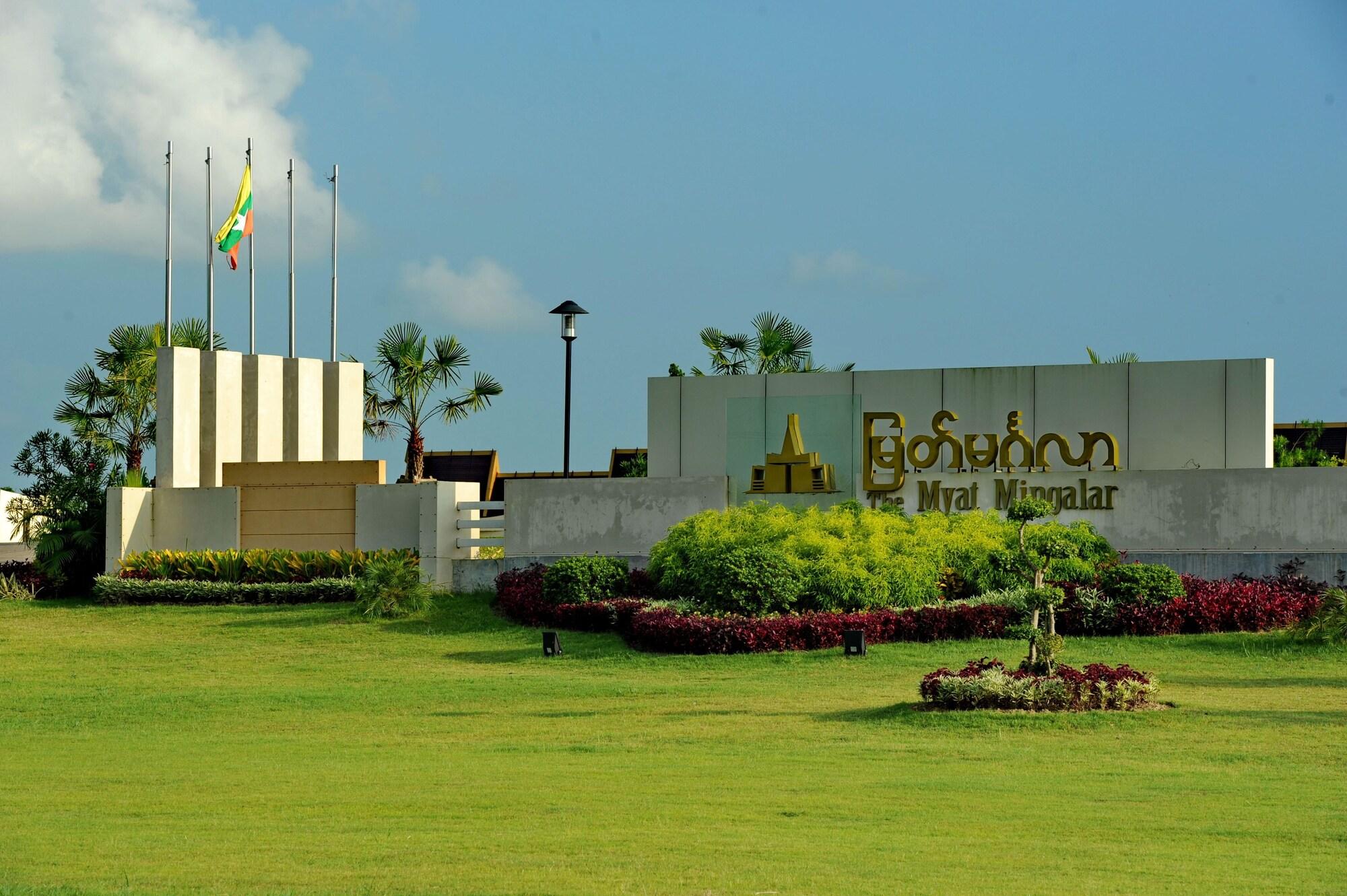 Vista Exterior The Myat Mingalar Hotel