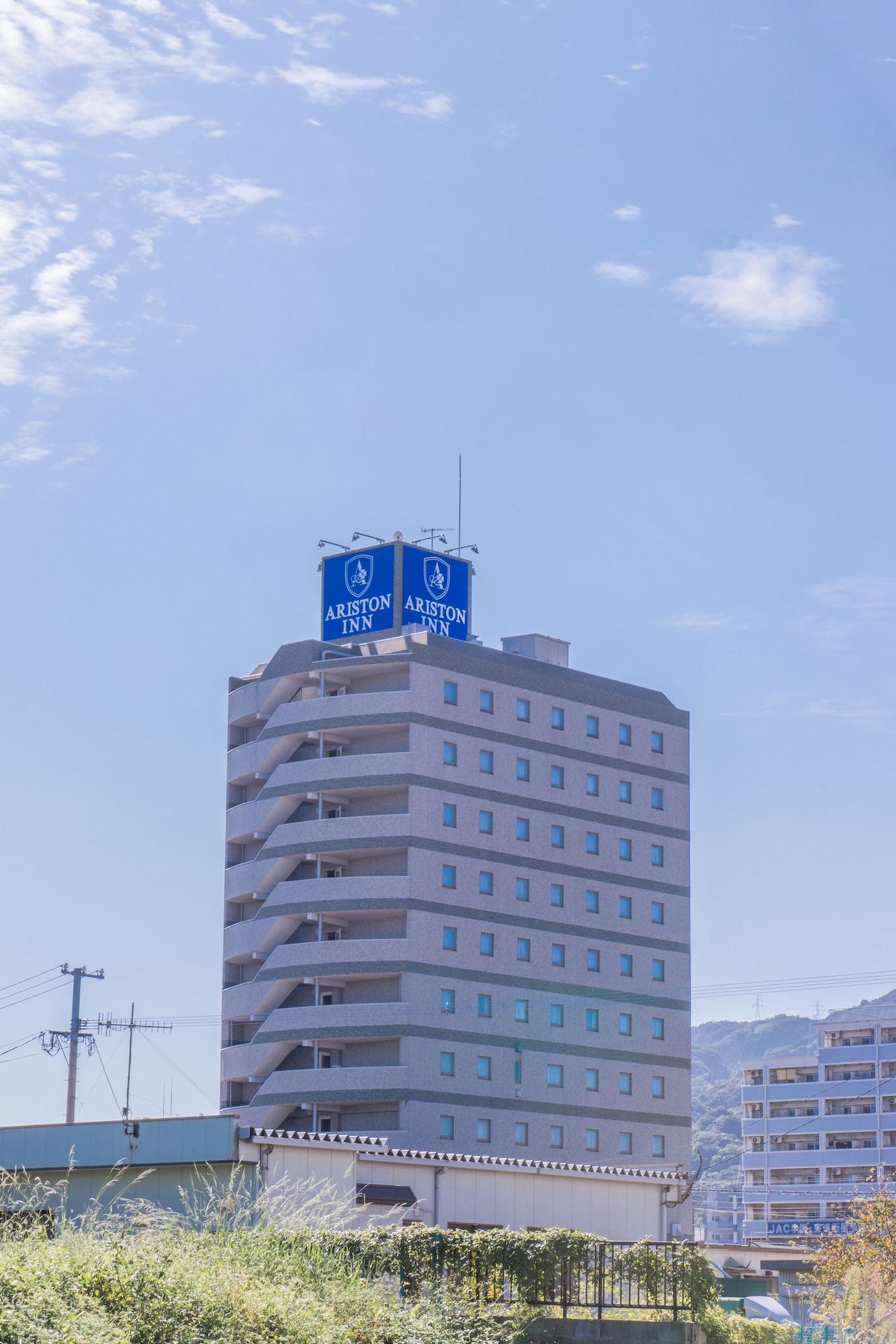 Vista Exterior Ariston Inn Kanda Kitakyushu Airport