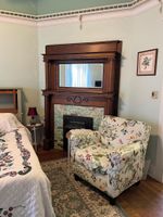 Alquiler Vacacional - Charming 2-bedroom house with AC and WiFi in lovely Hamilton