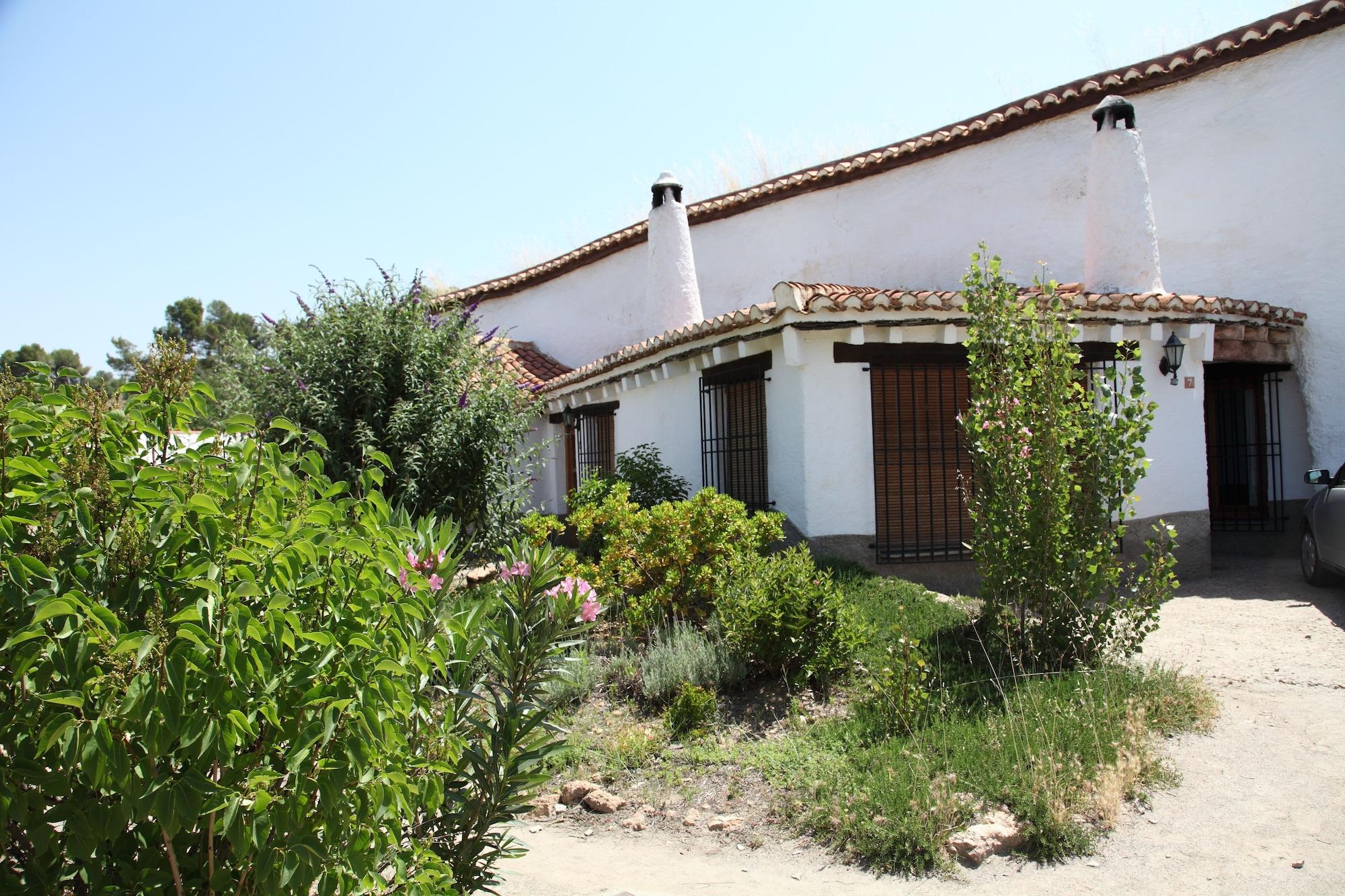 Vista Exterior Cuevas del Zenete