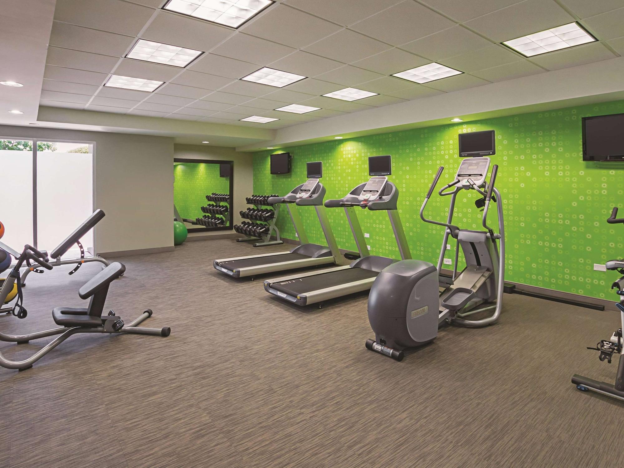 Gimnasio La Quinta Inn & Suites by Wyndham Fort Worth North