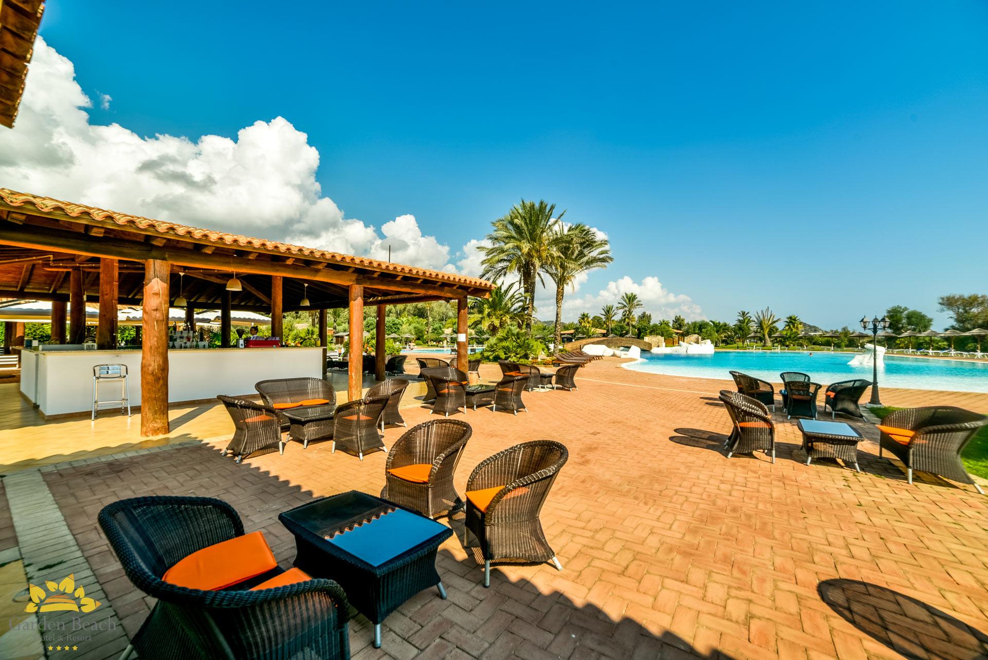 Bar/Salón Garden Beach