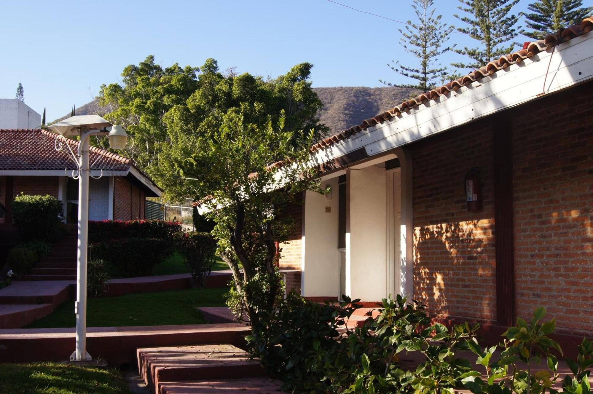 Vista Exterior Hotel Chapala Country