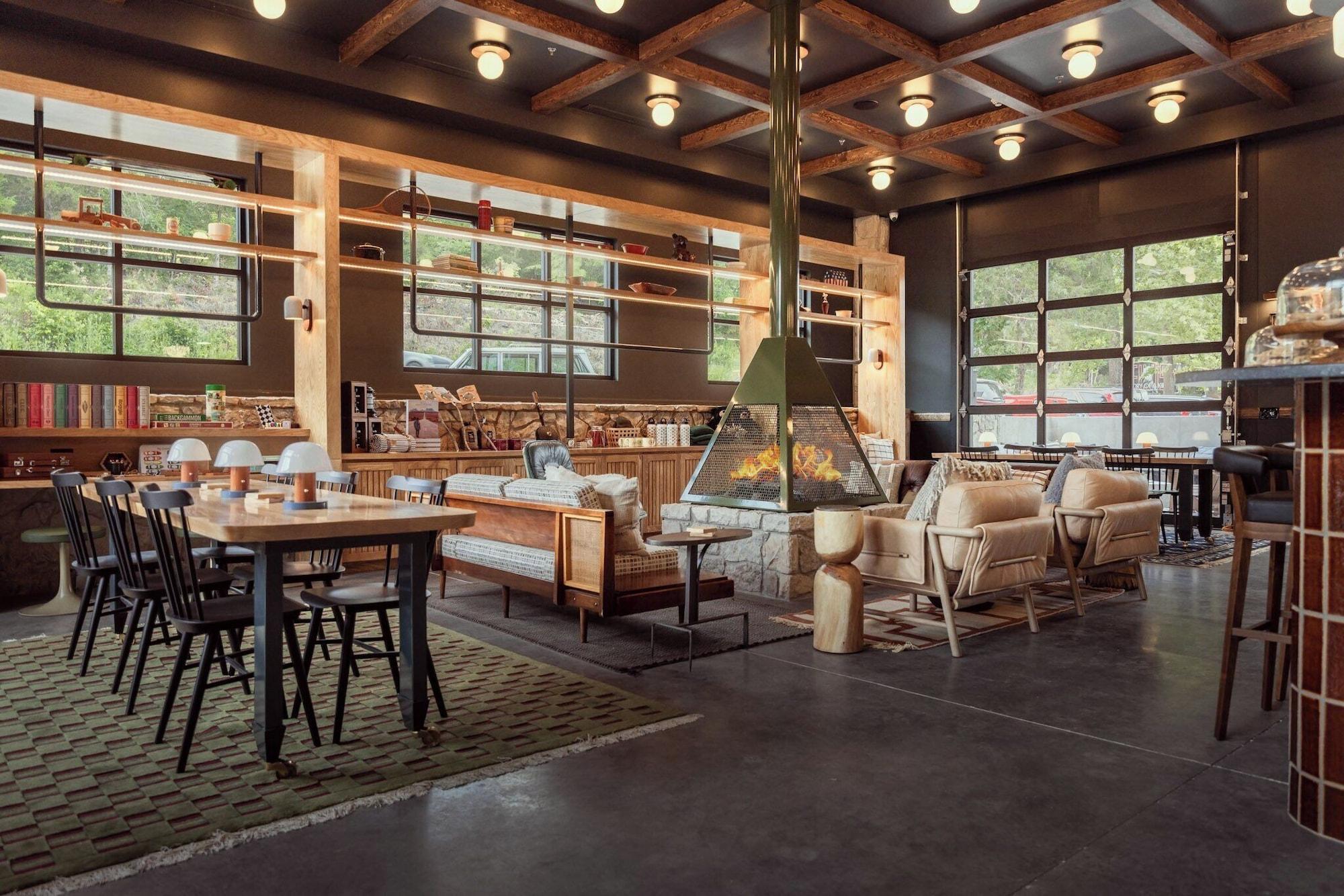Restaurant The Ozarker Lodge