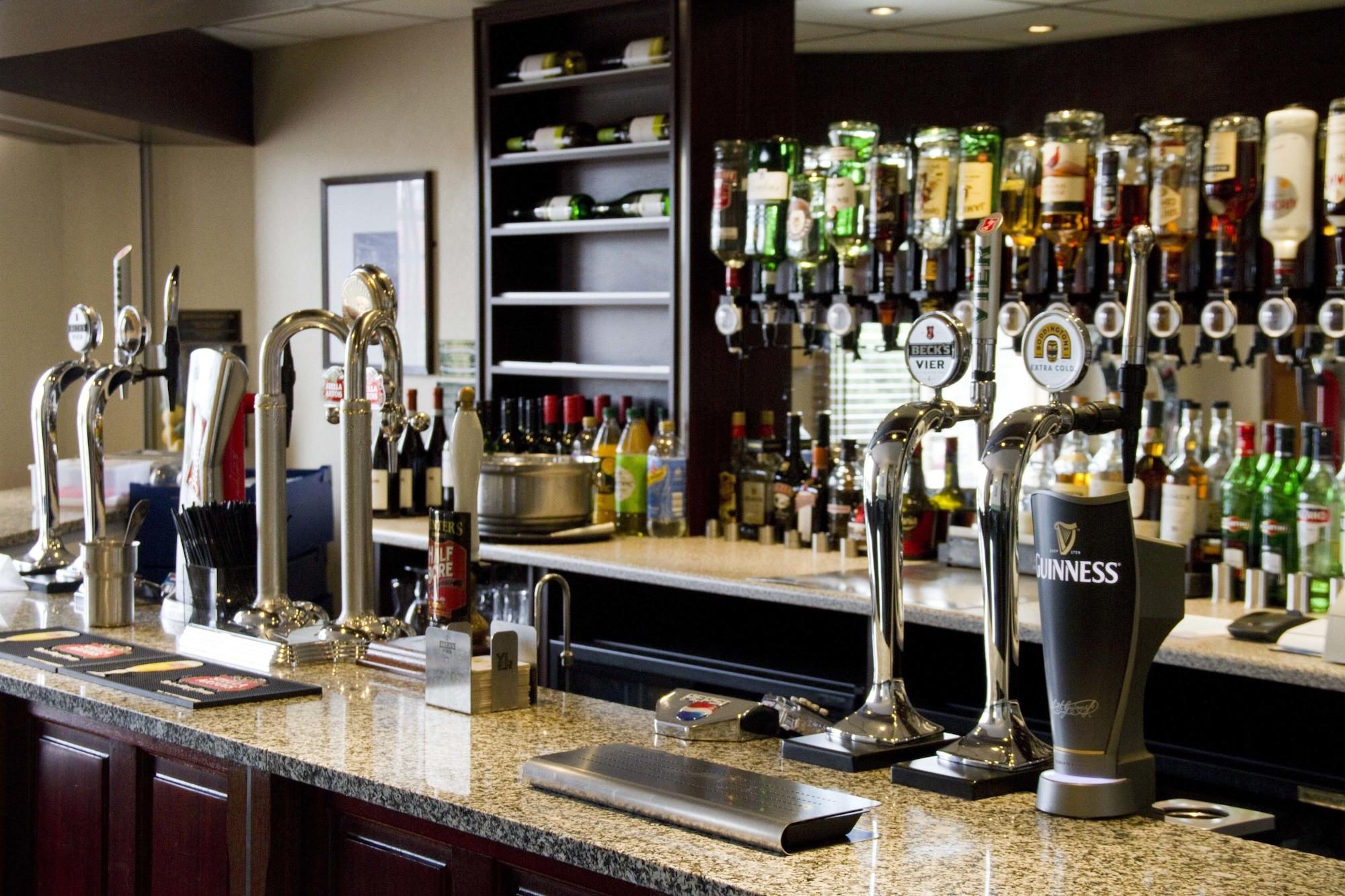 Bar/Salón Duke Of Cornwall