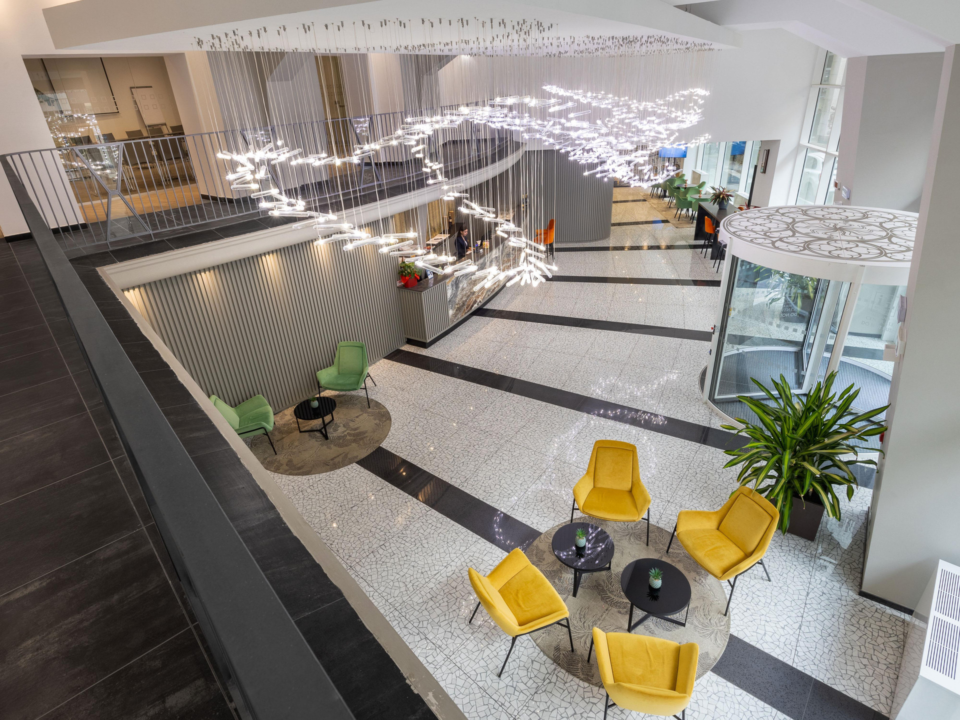 Vista Lobby IH Hotels Milano Centrale