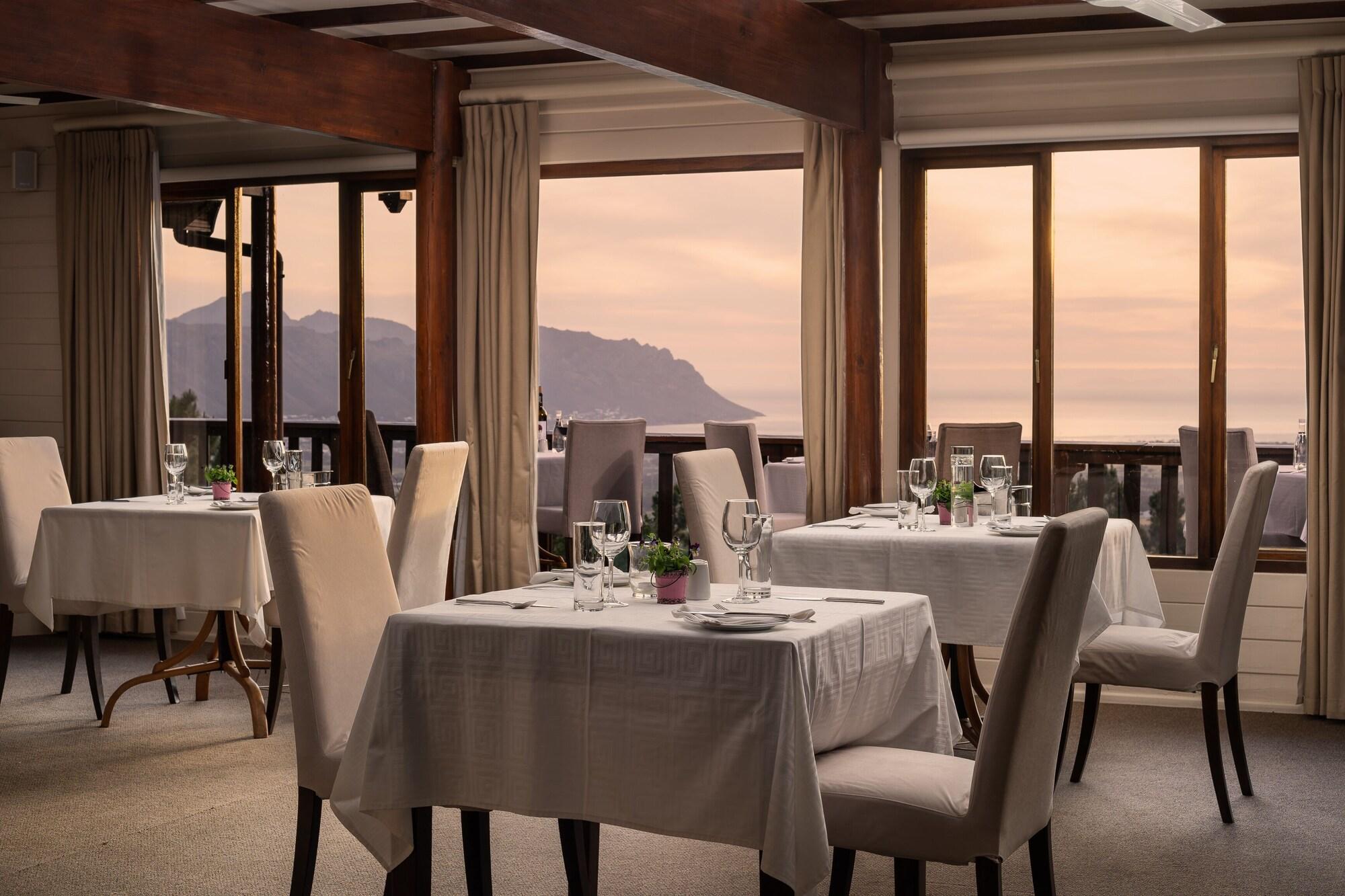 Restaurant Lalapanzi Lodge