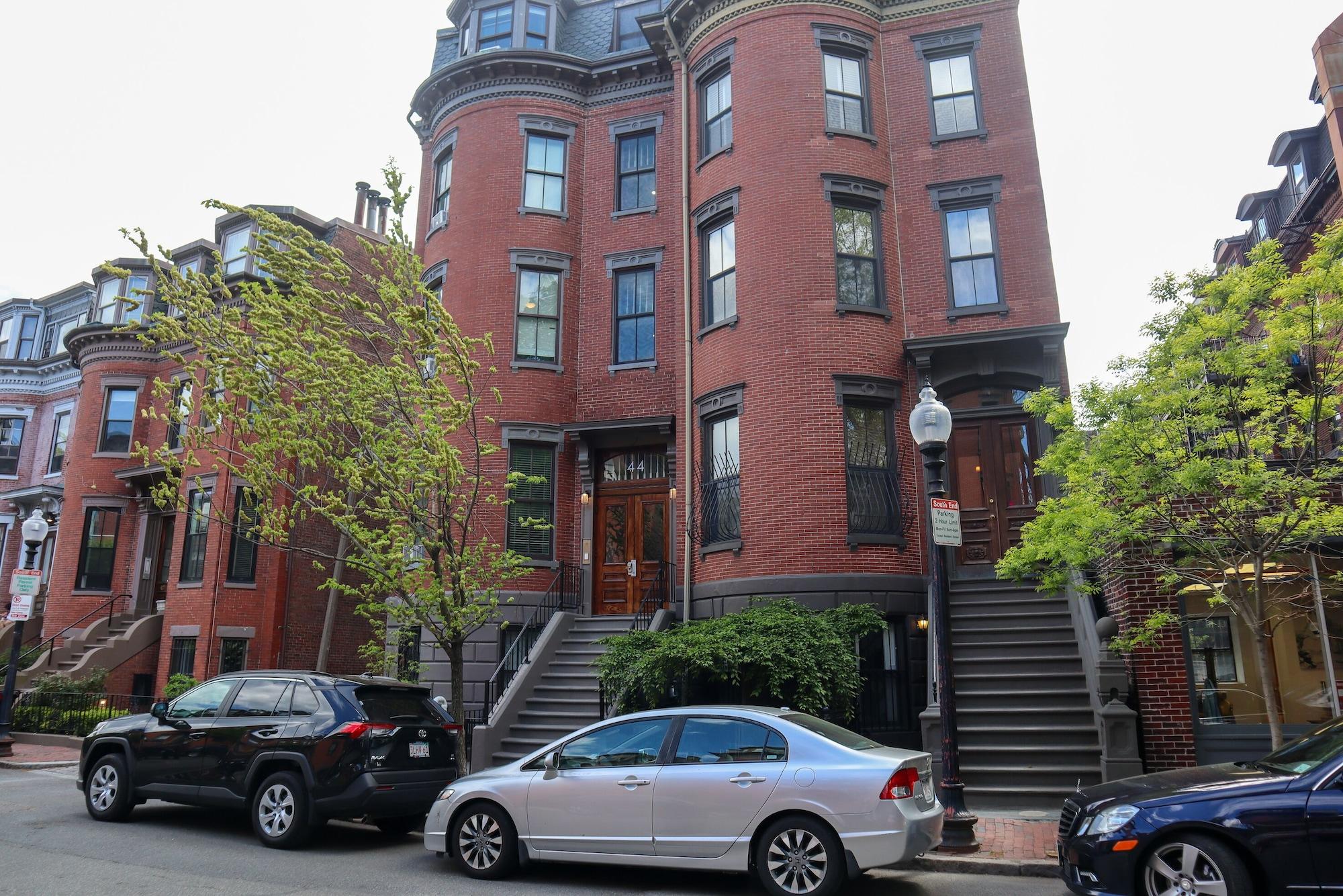 Vista Exterior Good Hotels Boston