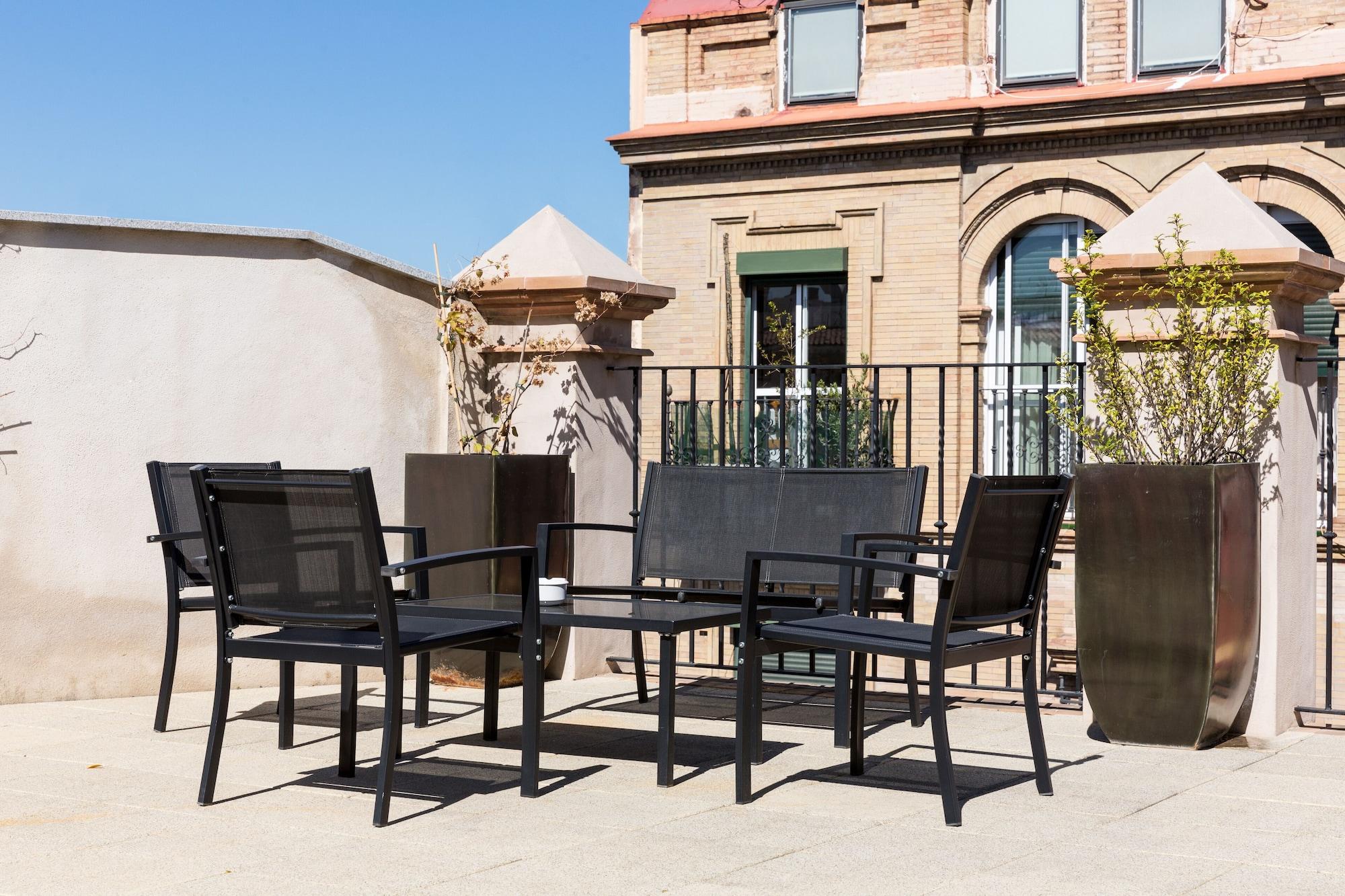 Vista Exterior Welldone Cathedral Suites