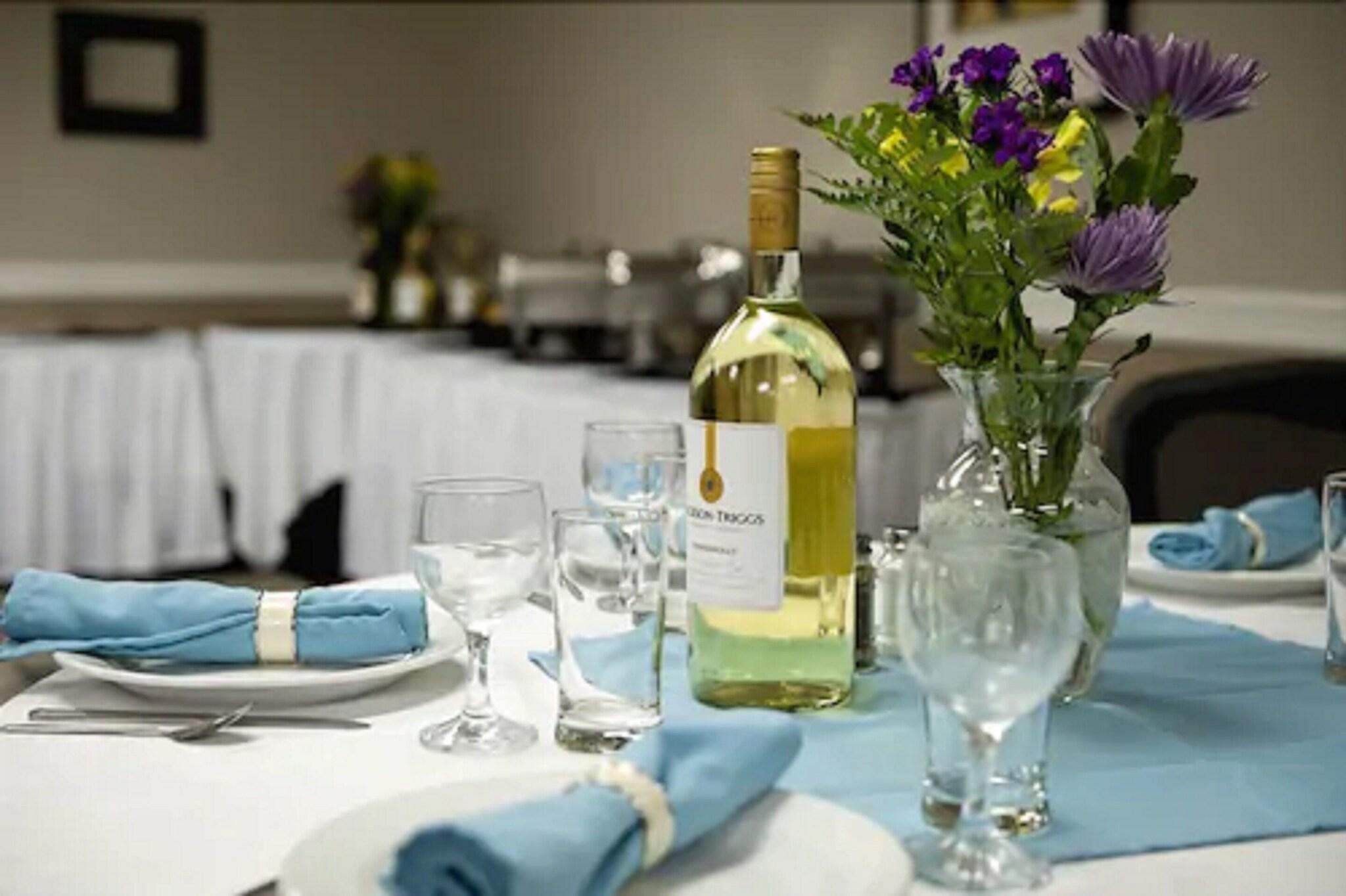 Restaurant Visitors Inn