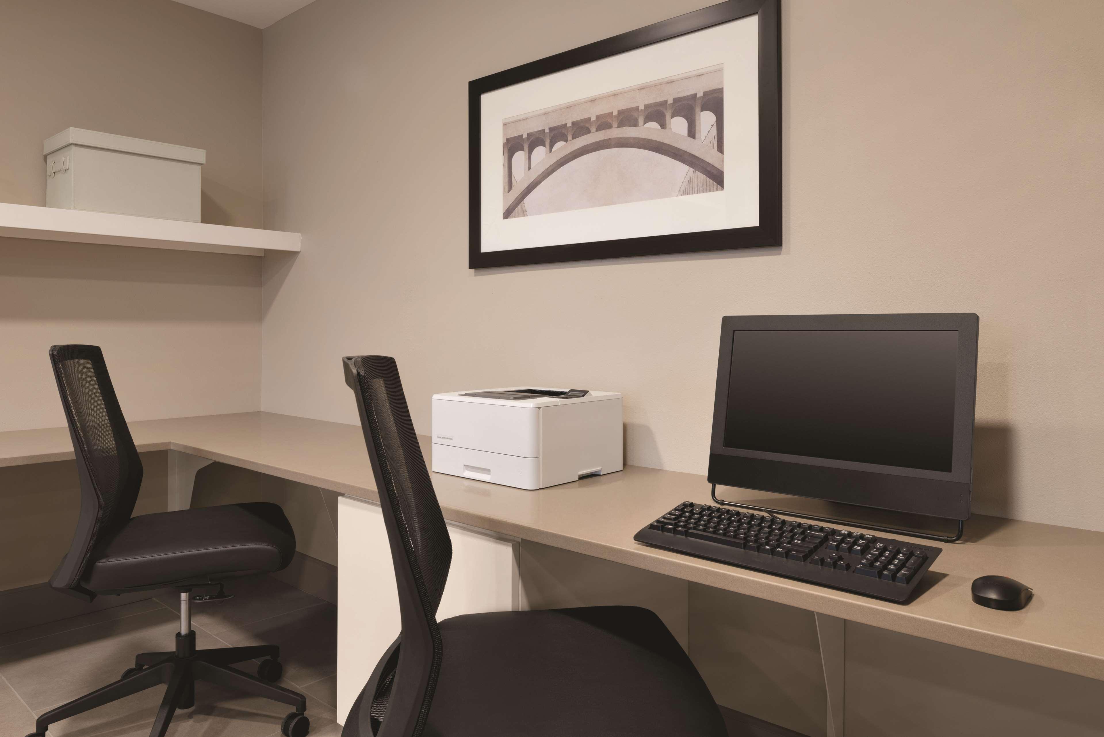 Centro de Negocios Country Inn Suites By Radisson, Ft. Atkinson, Wi