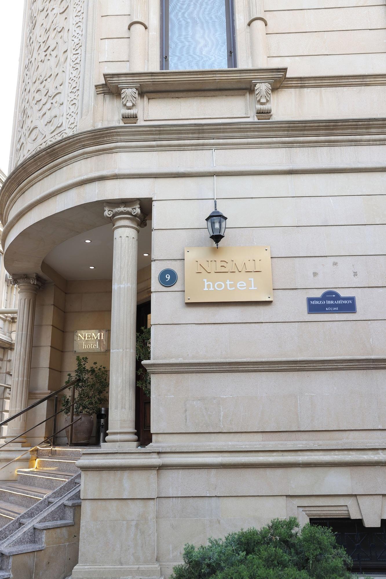Vista Exterior Nemi Hotel