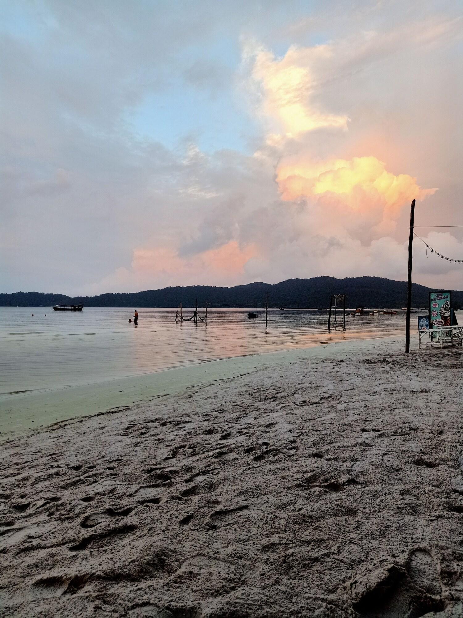 Playa Freedom Bungalow Koh Rong Saloem