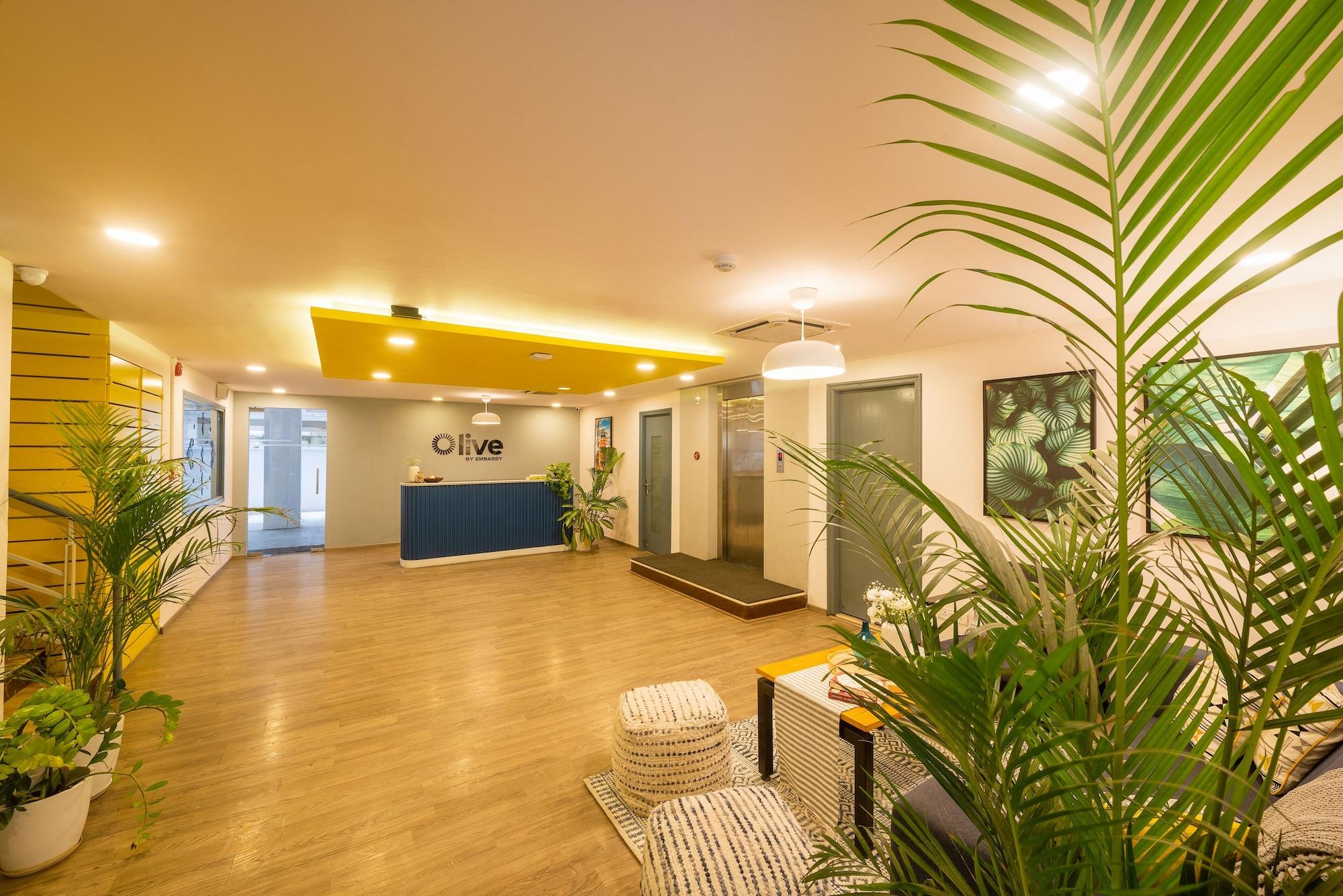 Vista Lobby Olive Hotel Magrath by Embassy Group