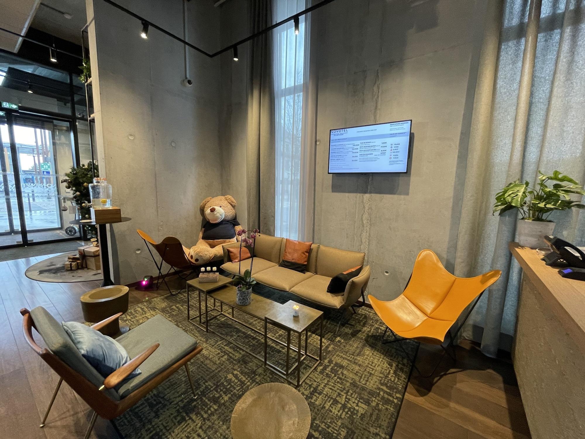 Vista Lobby Novotel Annemasse Centre - Porte de Genève