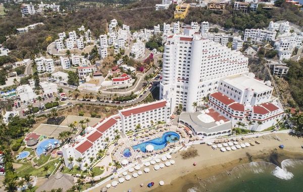 Tesoro Manzanillo All Inclusive