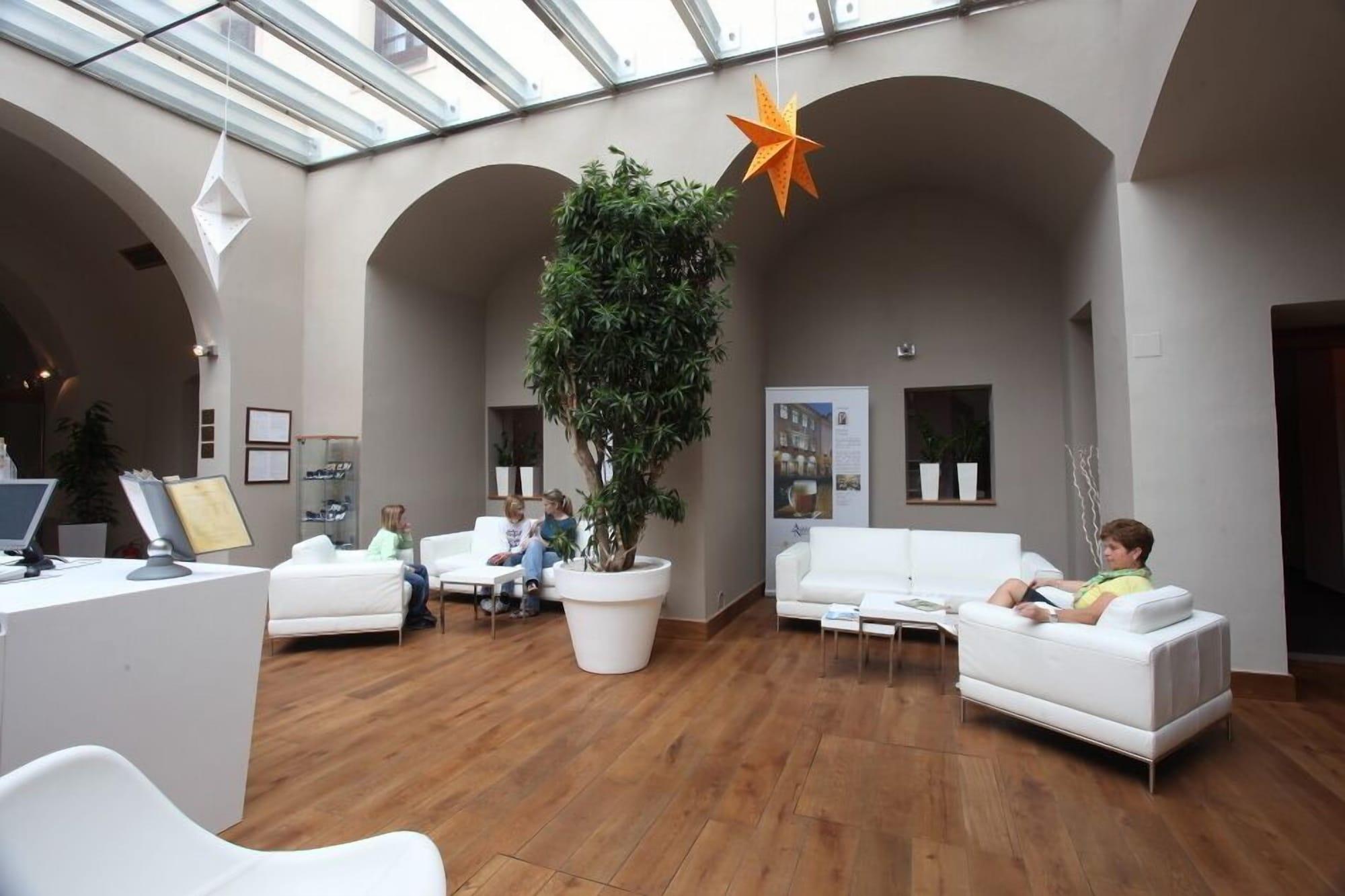Vista Lobby Hotel Zlata Hvezda Trebon