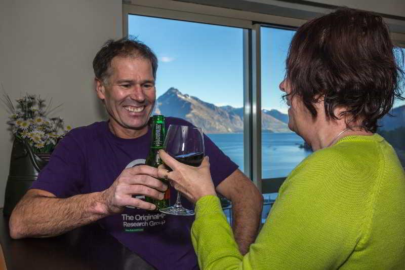 Bar/Salón Earnslaw Lodge