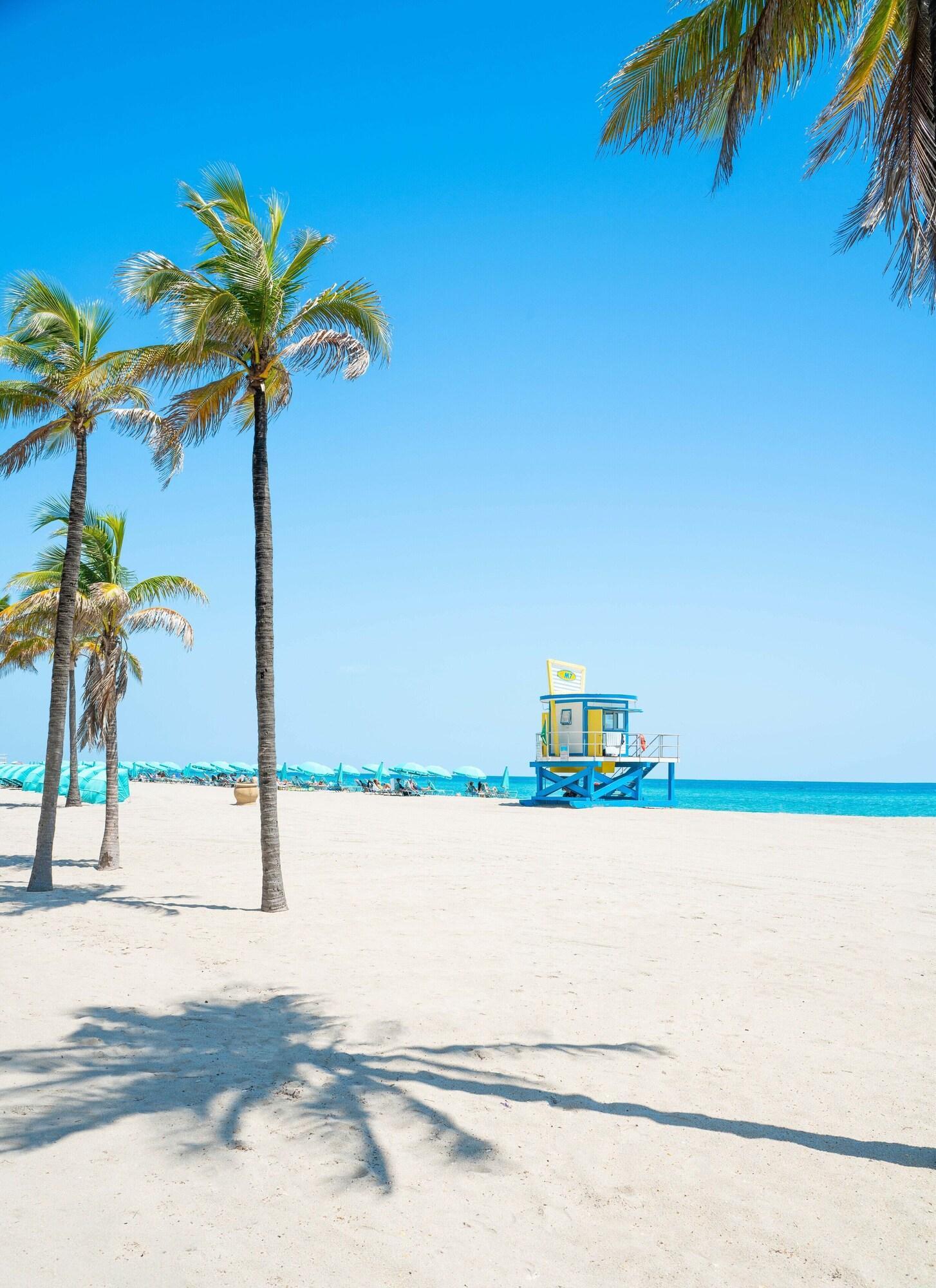 Playa Margaritaville Hollywood Beach Resort
