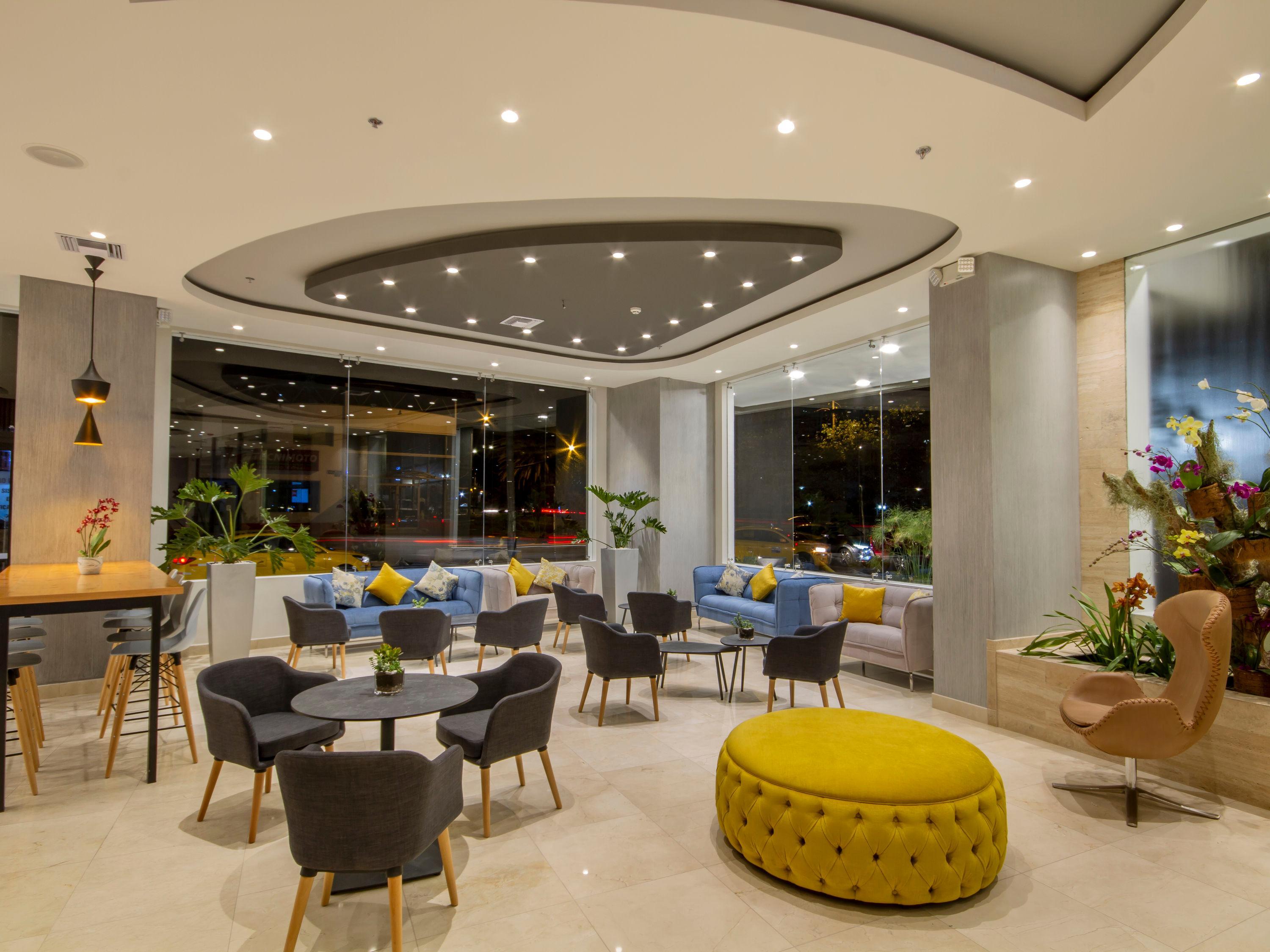 Vista Exterior ibis Quito