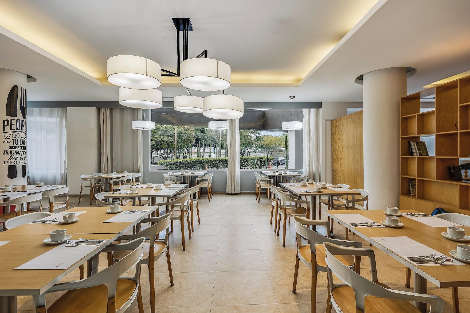 Restaurant Fiesta Inn Monterrey Valle
