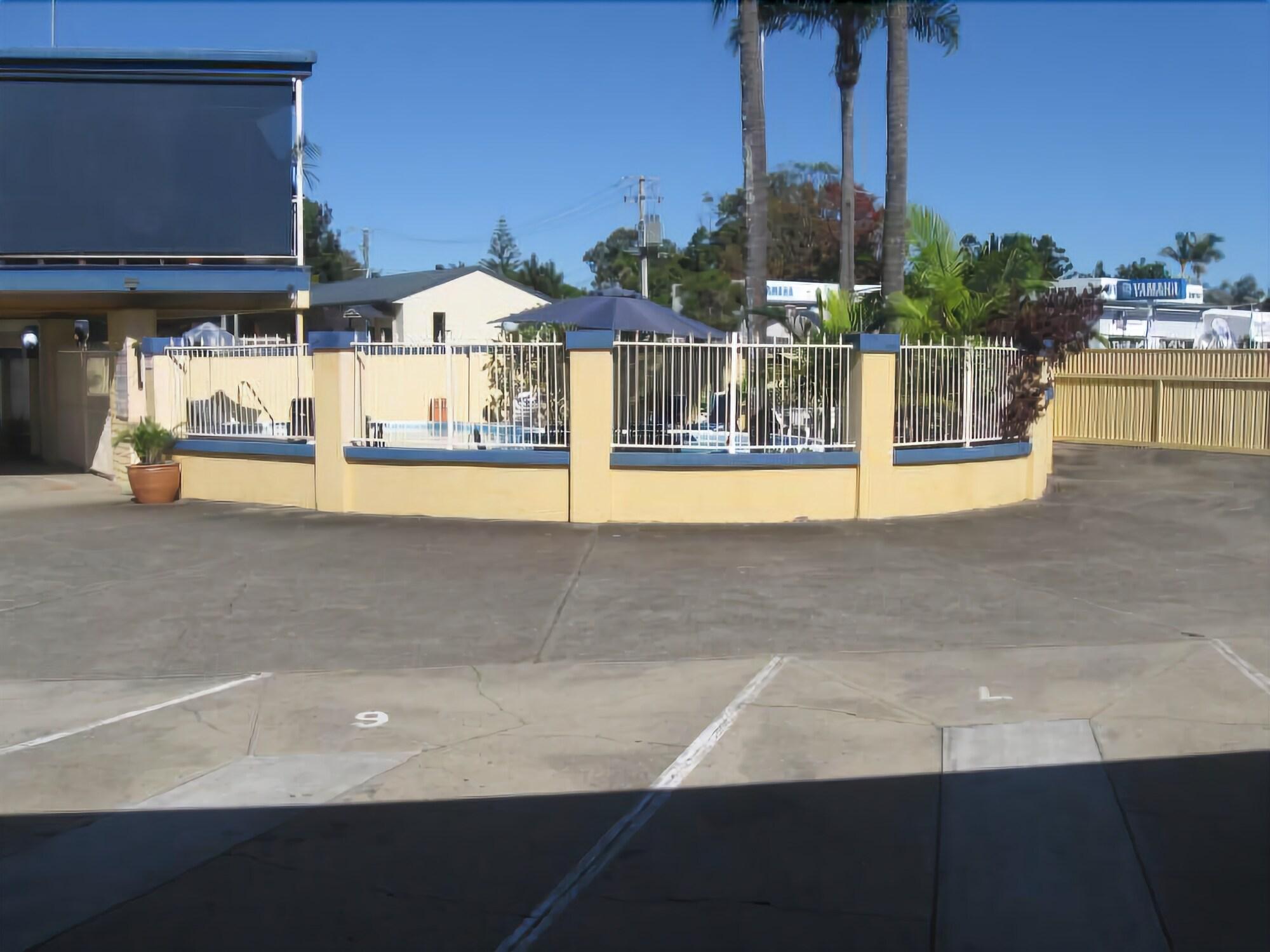 Vista Exterior Sunburst Motel