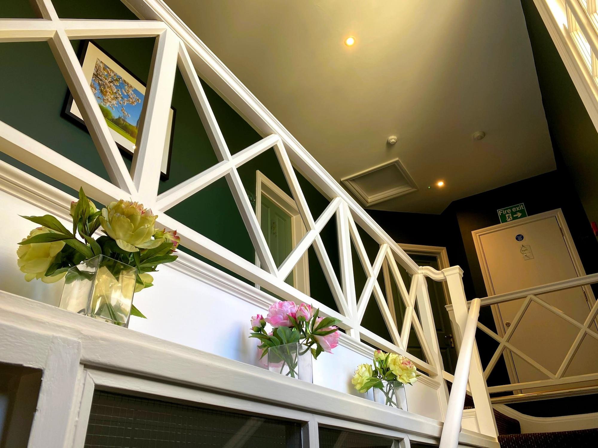 Varios Peartree Serviced Apartments