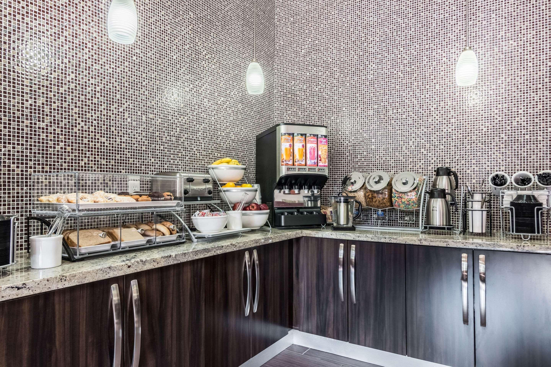 Restaurant Spark By Hilton Mansfield