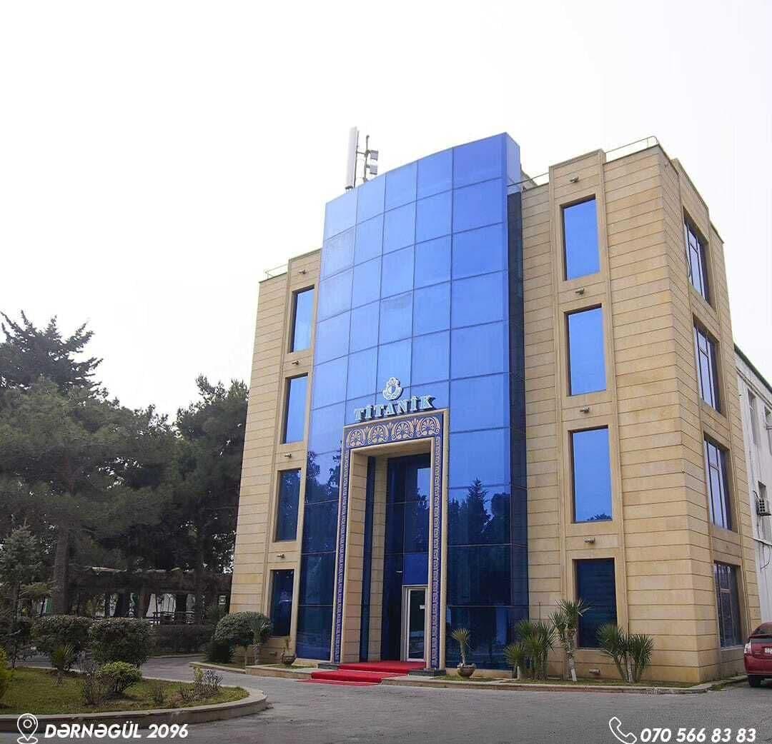 Varios Titanik Hotel Baku