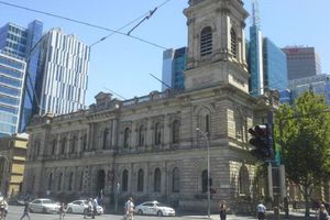 Actividad - El recorrido a pie por la histórica Victoria Square