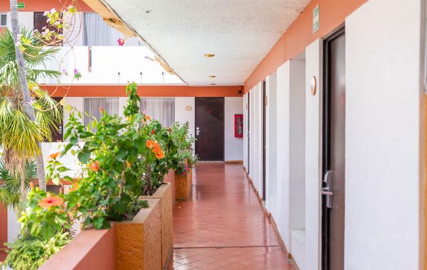 Azteca Inn - Hoteles cerca de Zona Dorada en Mazatlán