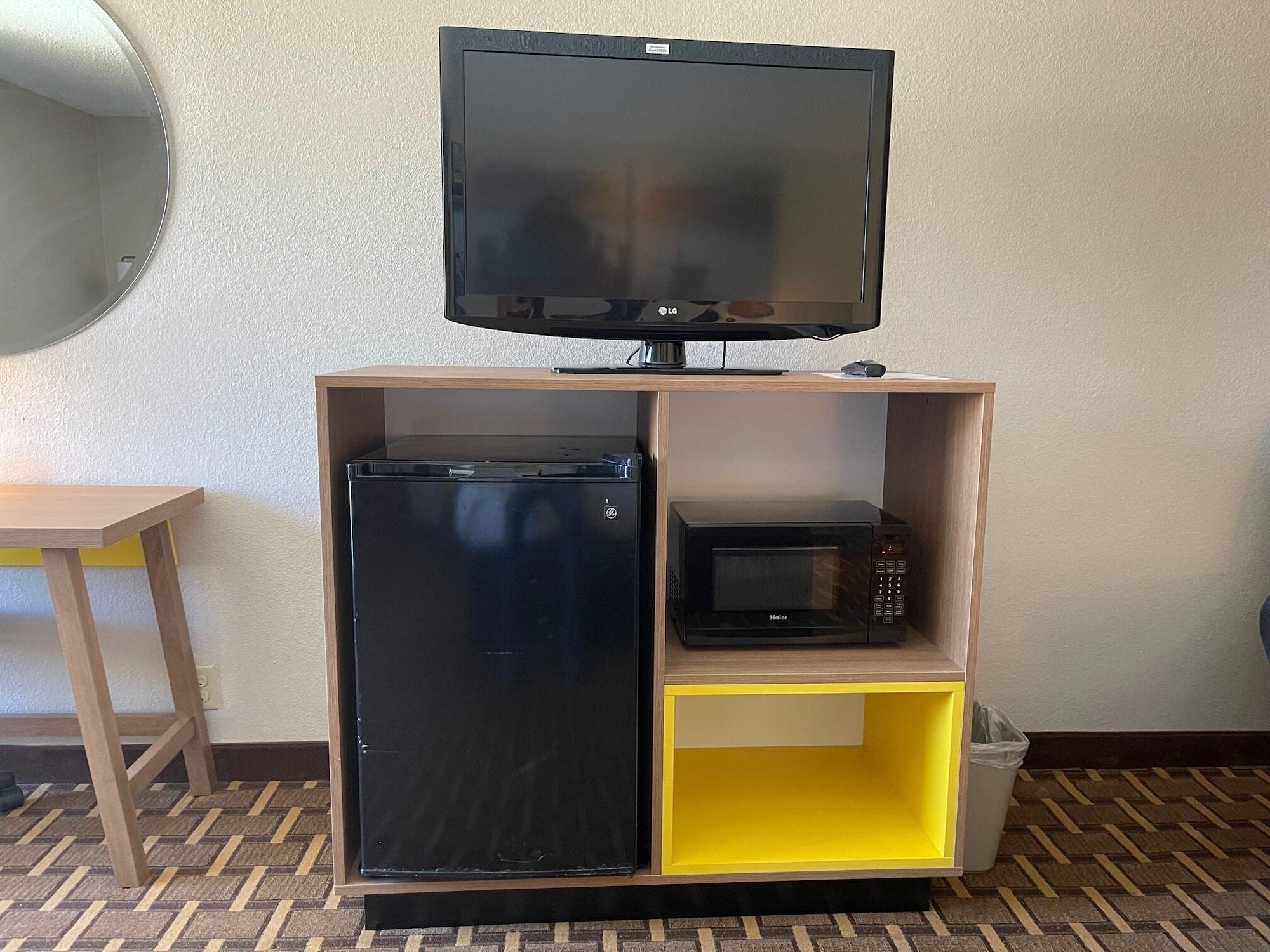 Set de Habitación Days Inn by Wyndham Fayetteville-South/I-95 Exit 49