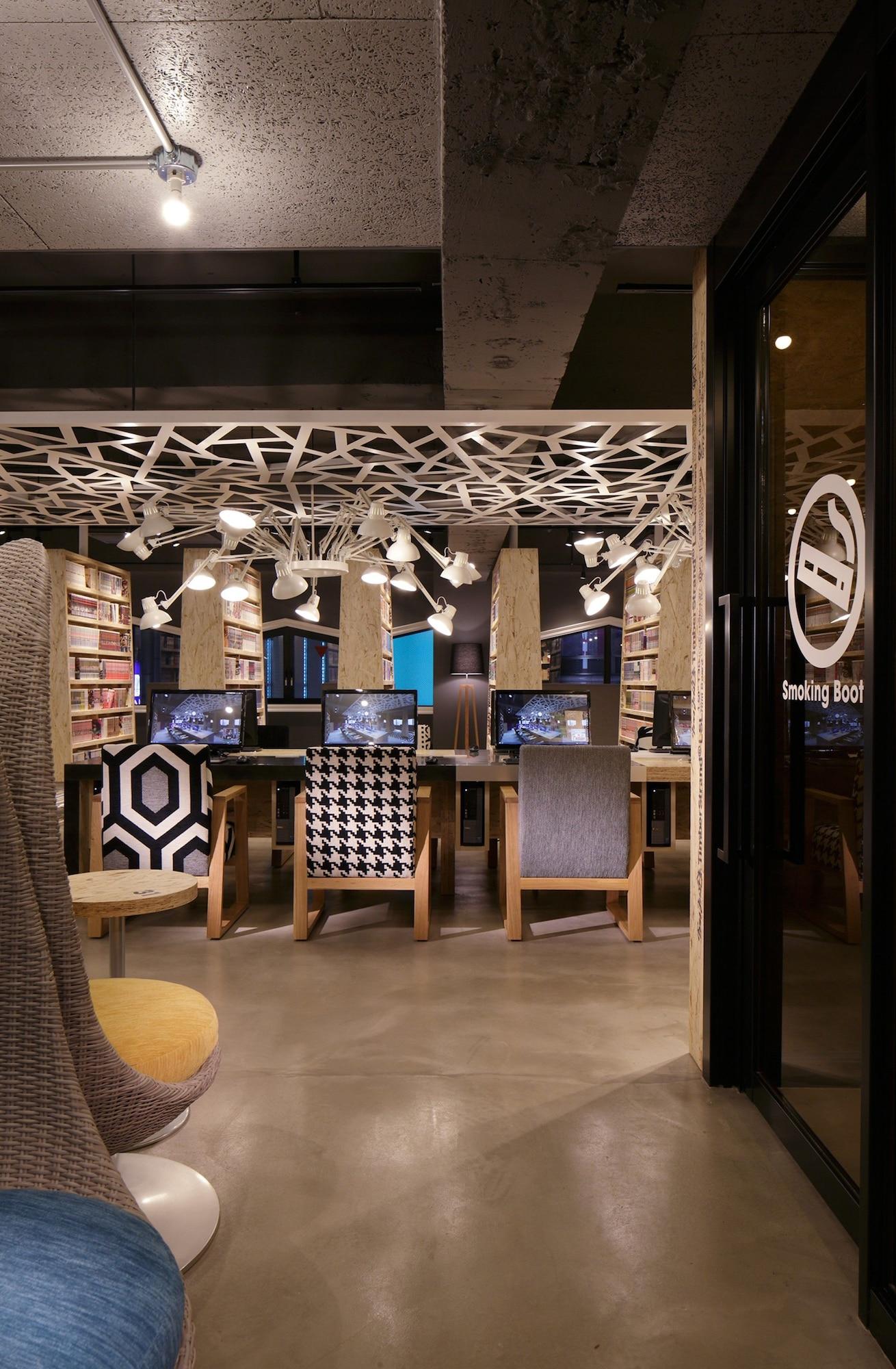 Vista Lobby Booth Net Cafe & Capsule