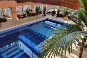 Alquiler Vacacional - Apartamento en el centro de Gramado con piscina termal
